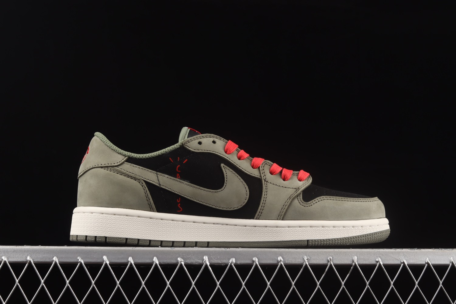 Jordan 1 Retro Low OG SP Travis Scott CQ4277-008