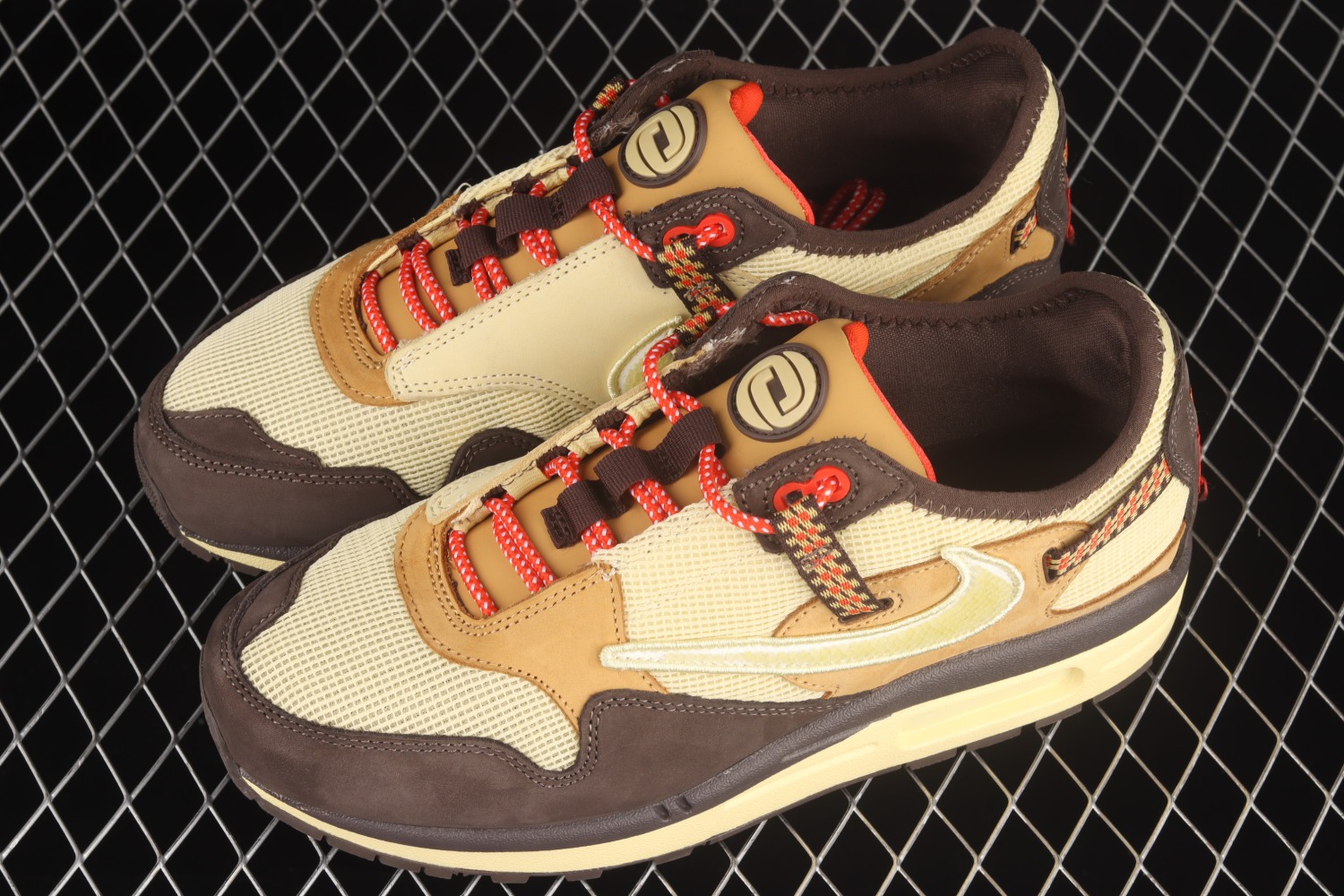 Nike Air Max 1 Travis Scott Cactus Jack Baroque Brown DO9392-200