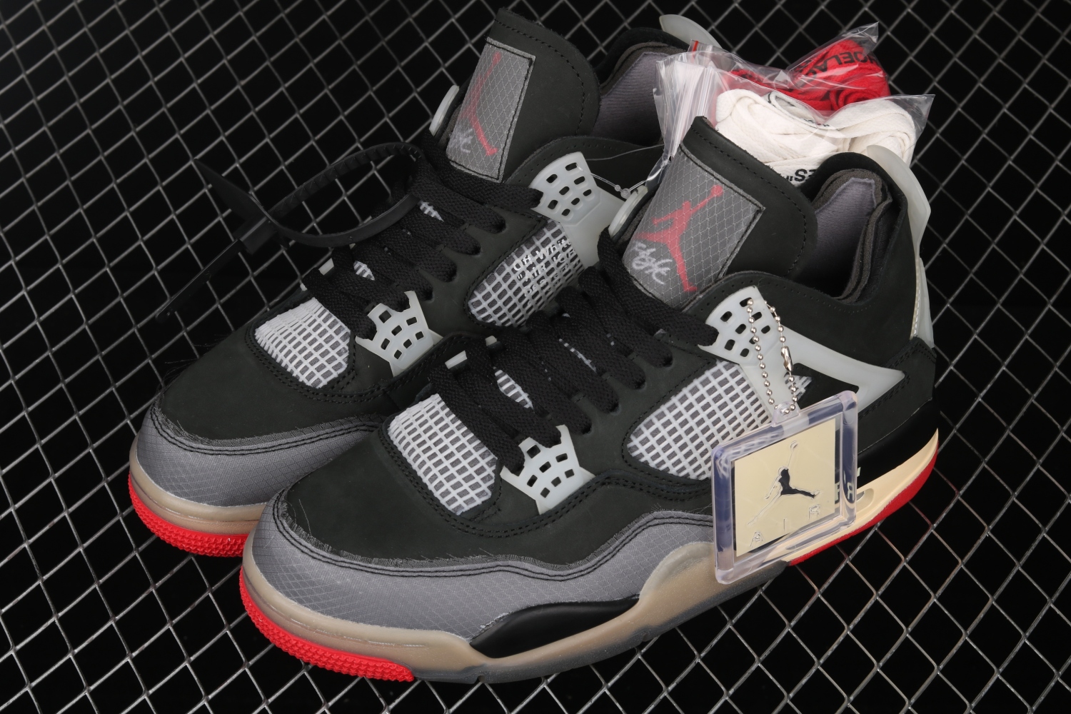 OFF White x Air Jordan 4 Bred CV9388-001