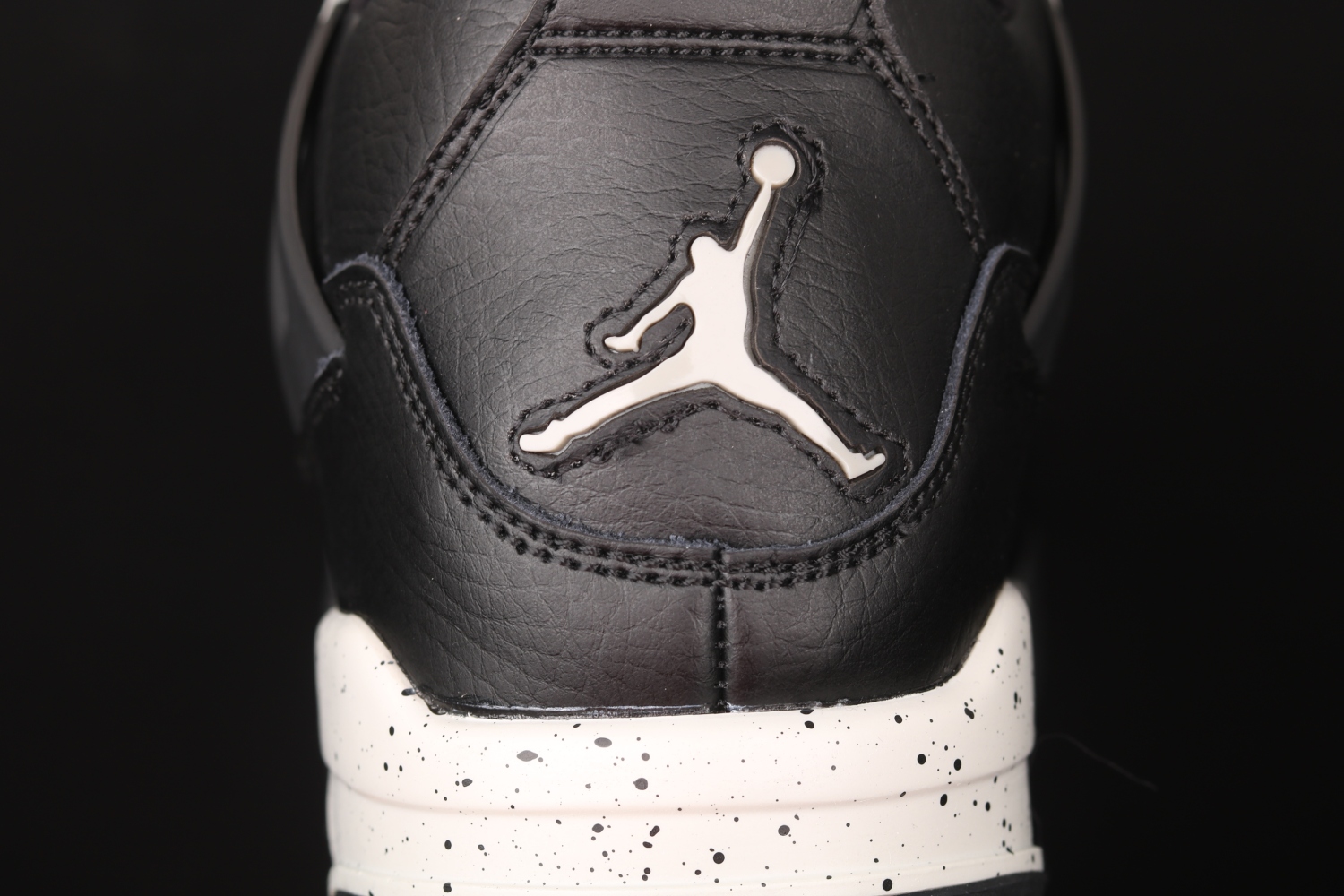 Jordan 4 Retro Oreo (2015) 314254-003