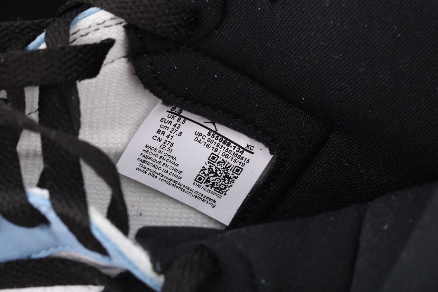 Jordan 1 Retro High White University Blue Black 555088-134