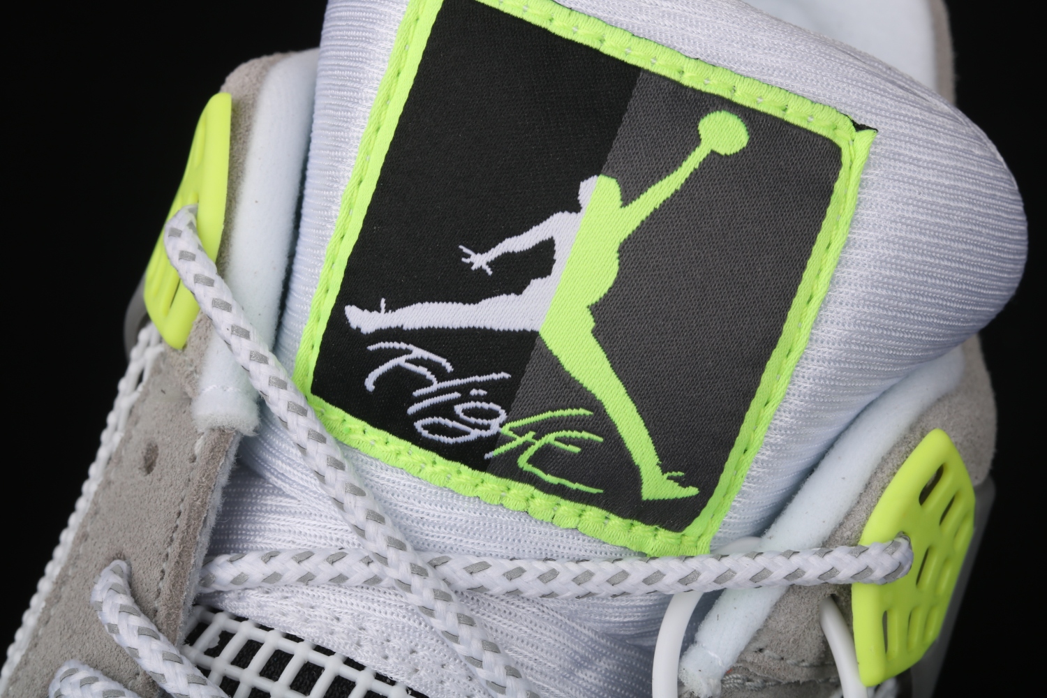 Jordan 4 Retro SE 95 Neon CT5342-007