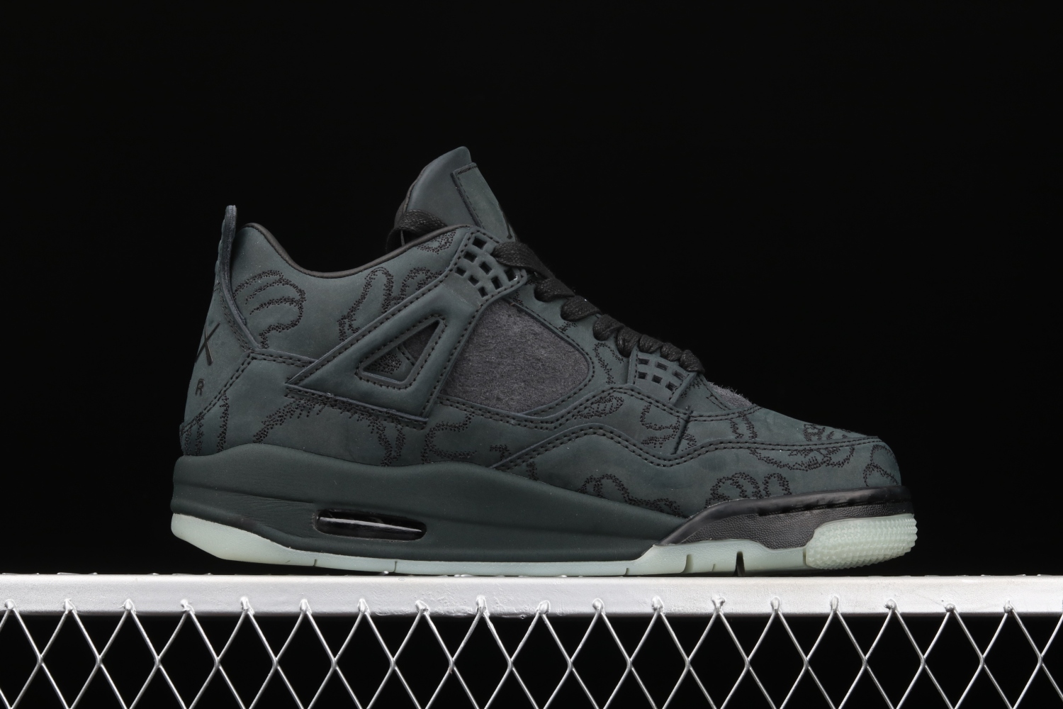 Jordan 4 Retro Kaws Black 930155-001