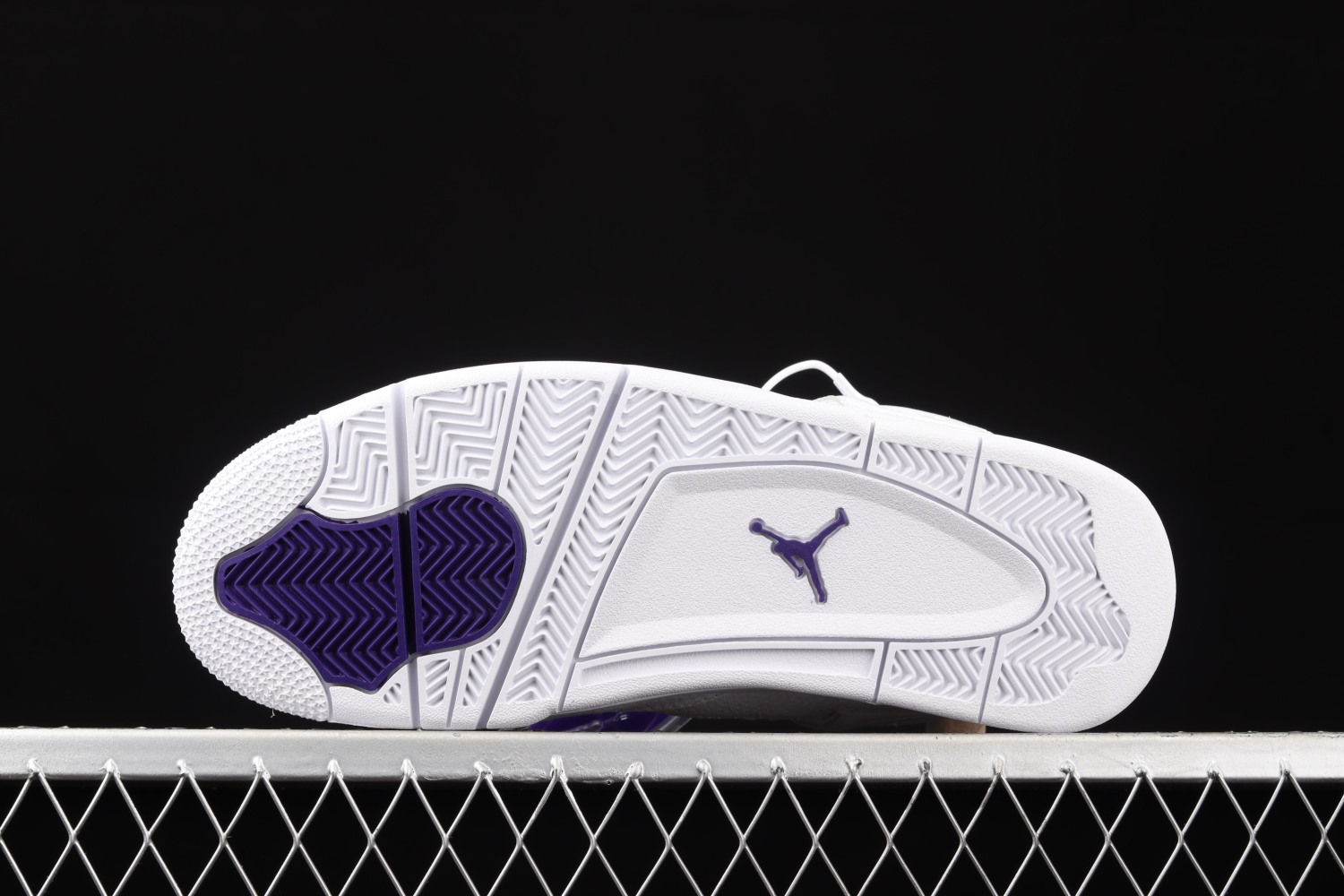 Jordan 4 Retro Metallic Purple CT8527-115