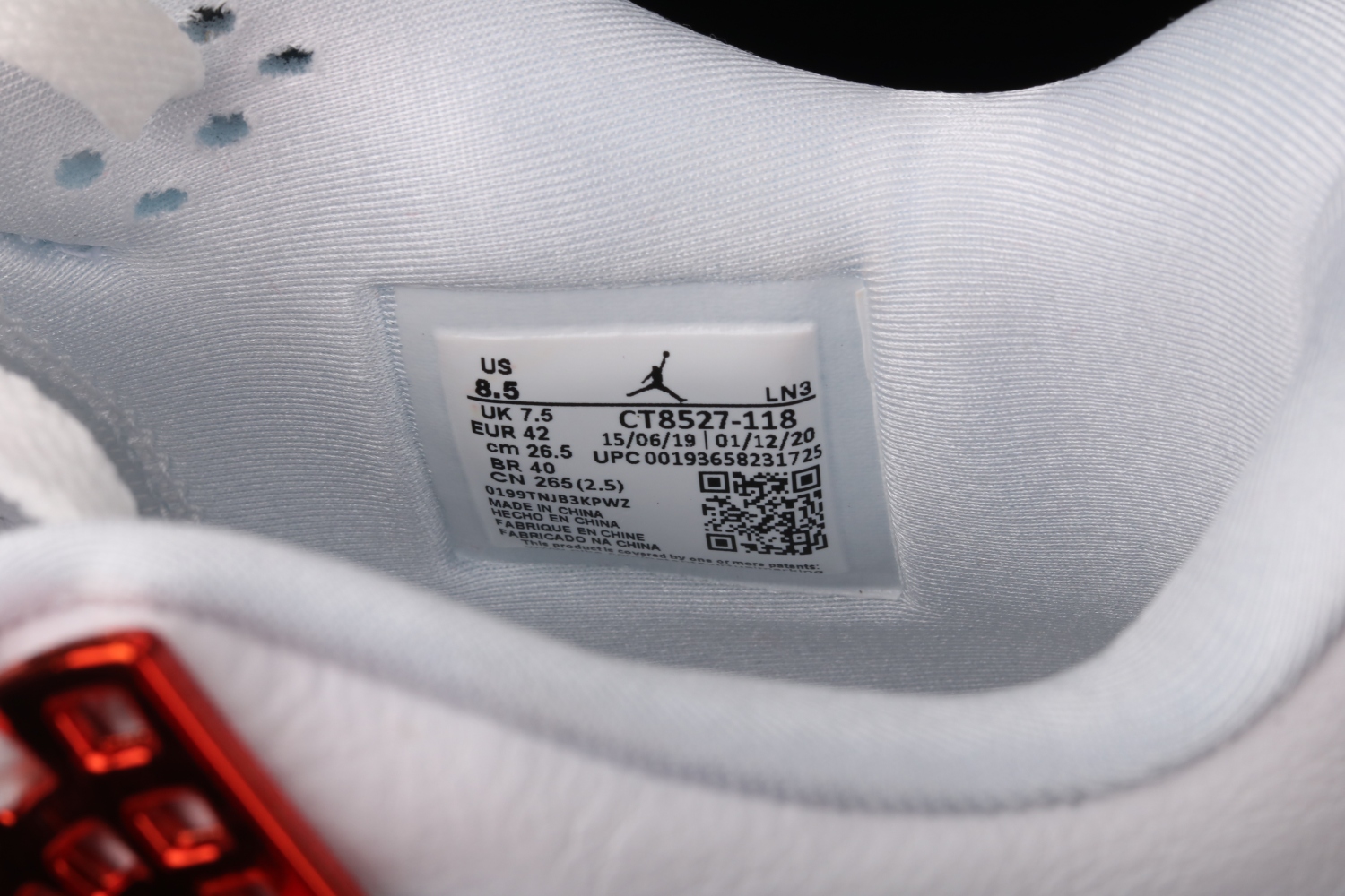 Jordan 4 Retro Metallic Orange CT8527-118