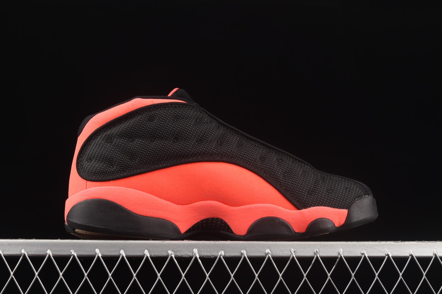 Jordan 13 Retro Low CLOT Black Red AT3102-006