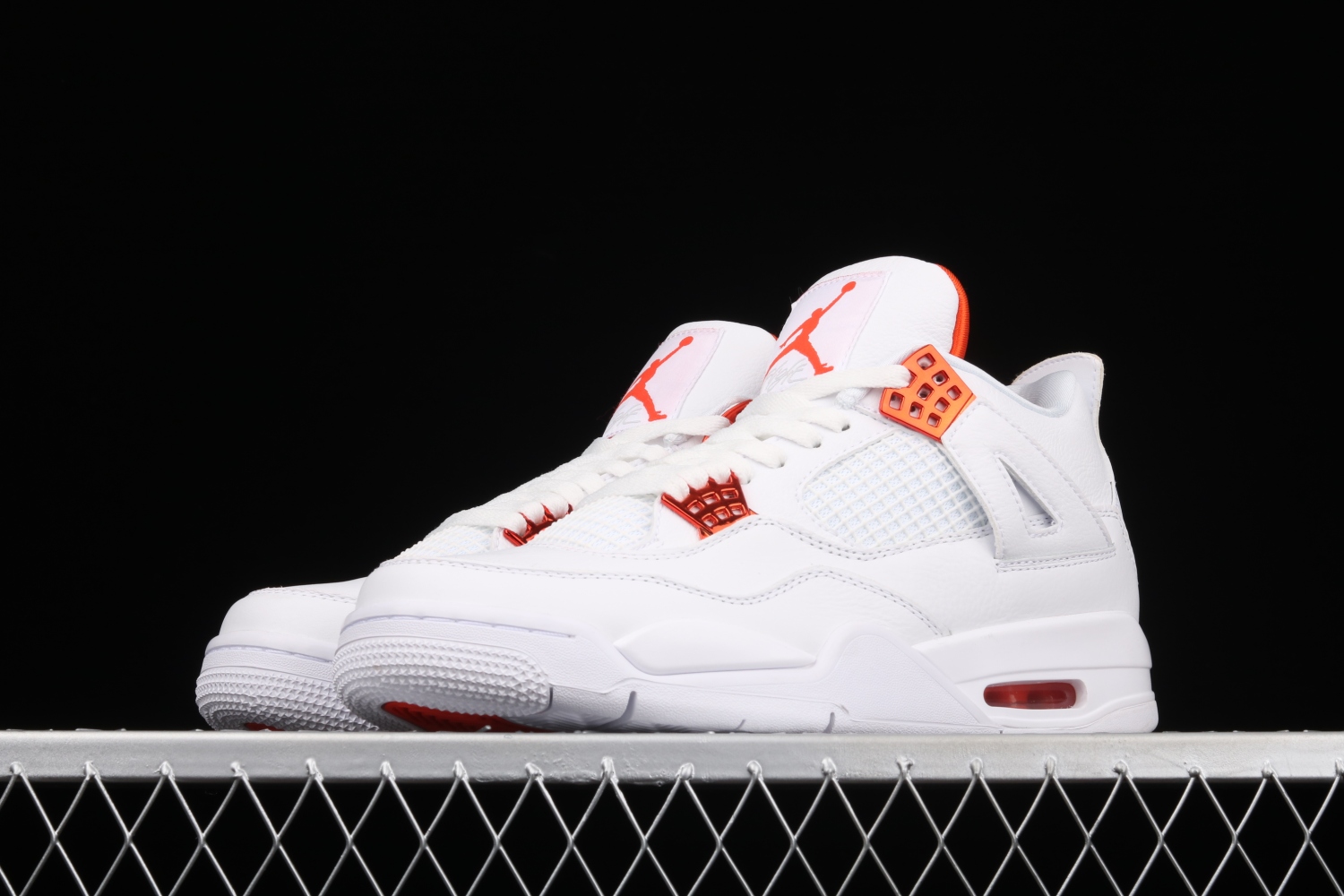 Jordan 4 Retro Metallic Orange CT8527-118