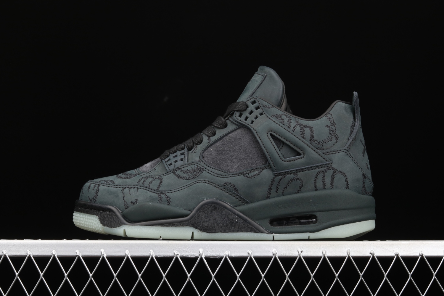 Jordan 4 Retro Kaws Black 930155-001