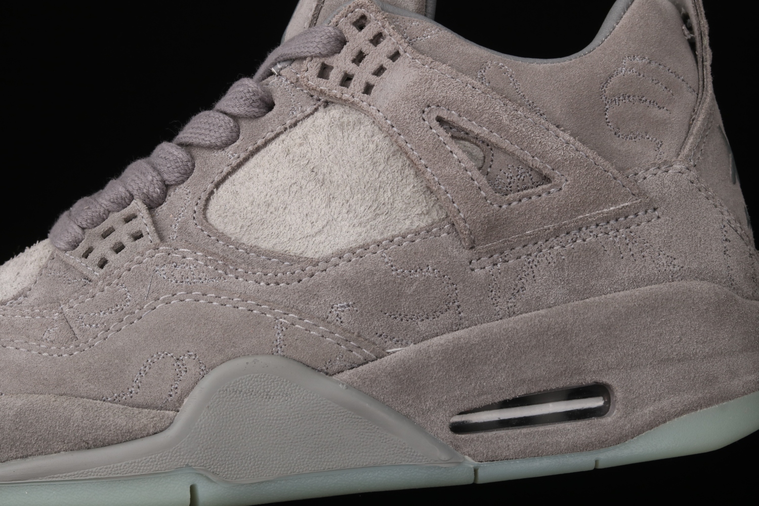Jordan 4 Retro Kaws 930155-003