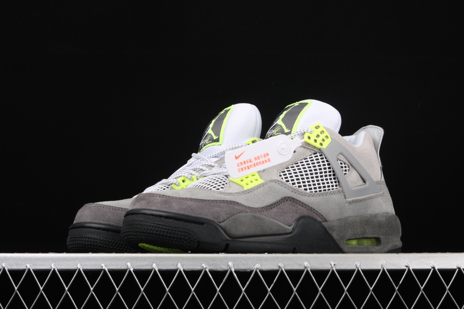 Jordan 4 Retro SE 95 Neon CT5342-007
