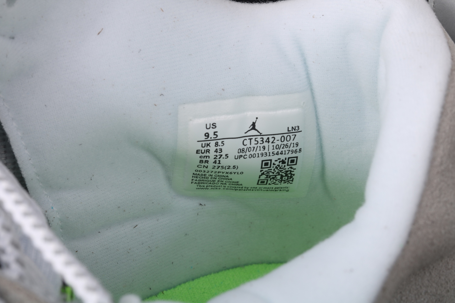 Jordan 4 Retro SE 95 Neon CT5342-007
