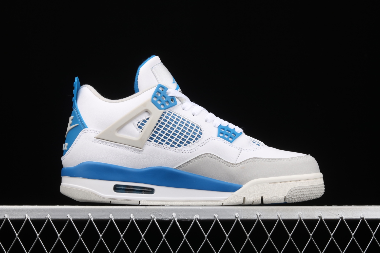 Jordan 4 Retro Military Blue (2012) 308497-105