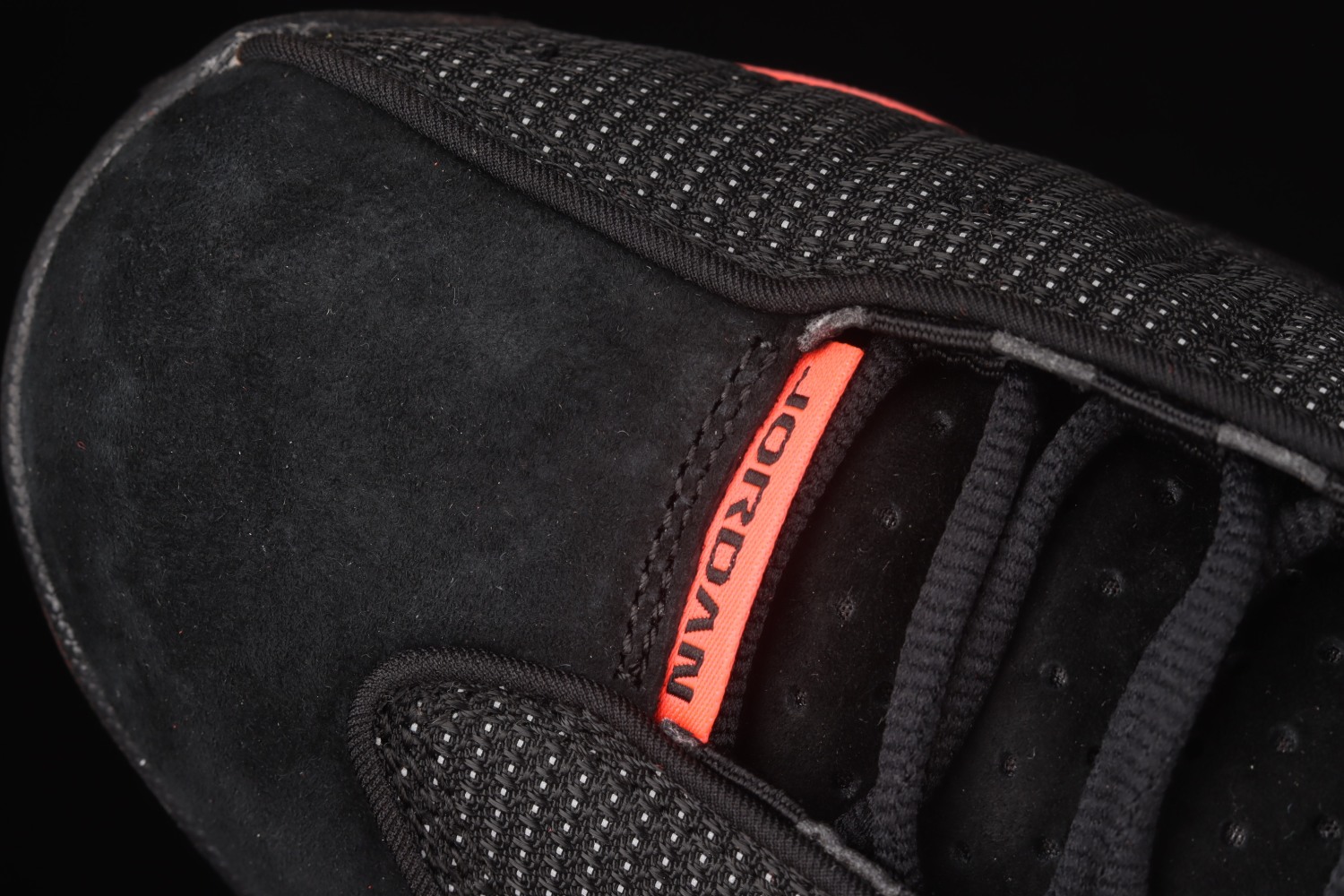 Jordan 13 Retro Low CLOT Black Red AT3102-006