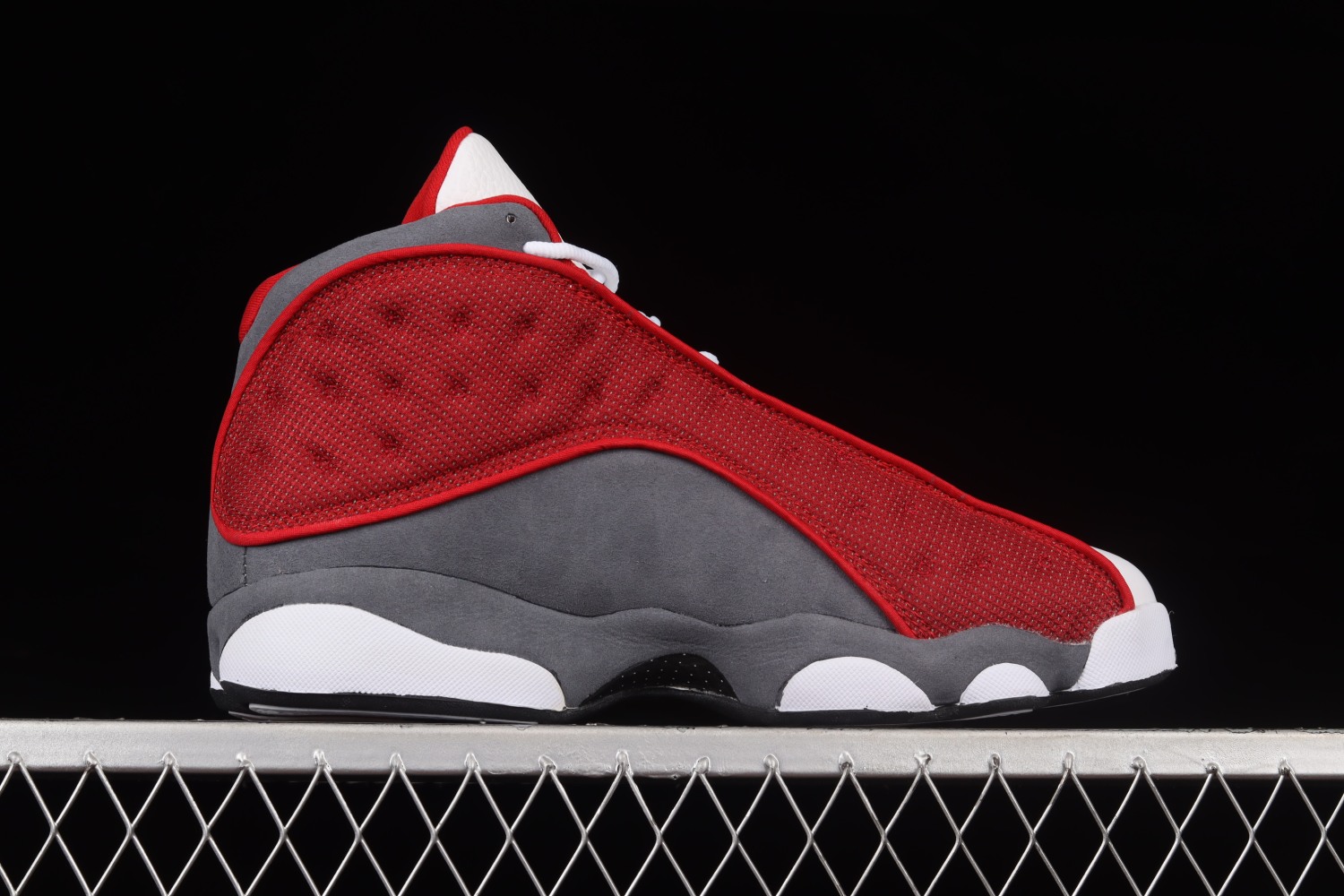 Jordan 13 Retro Gym Red Flint Grey DJ5982-600