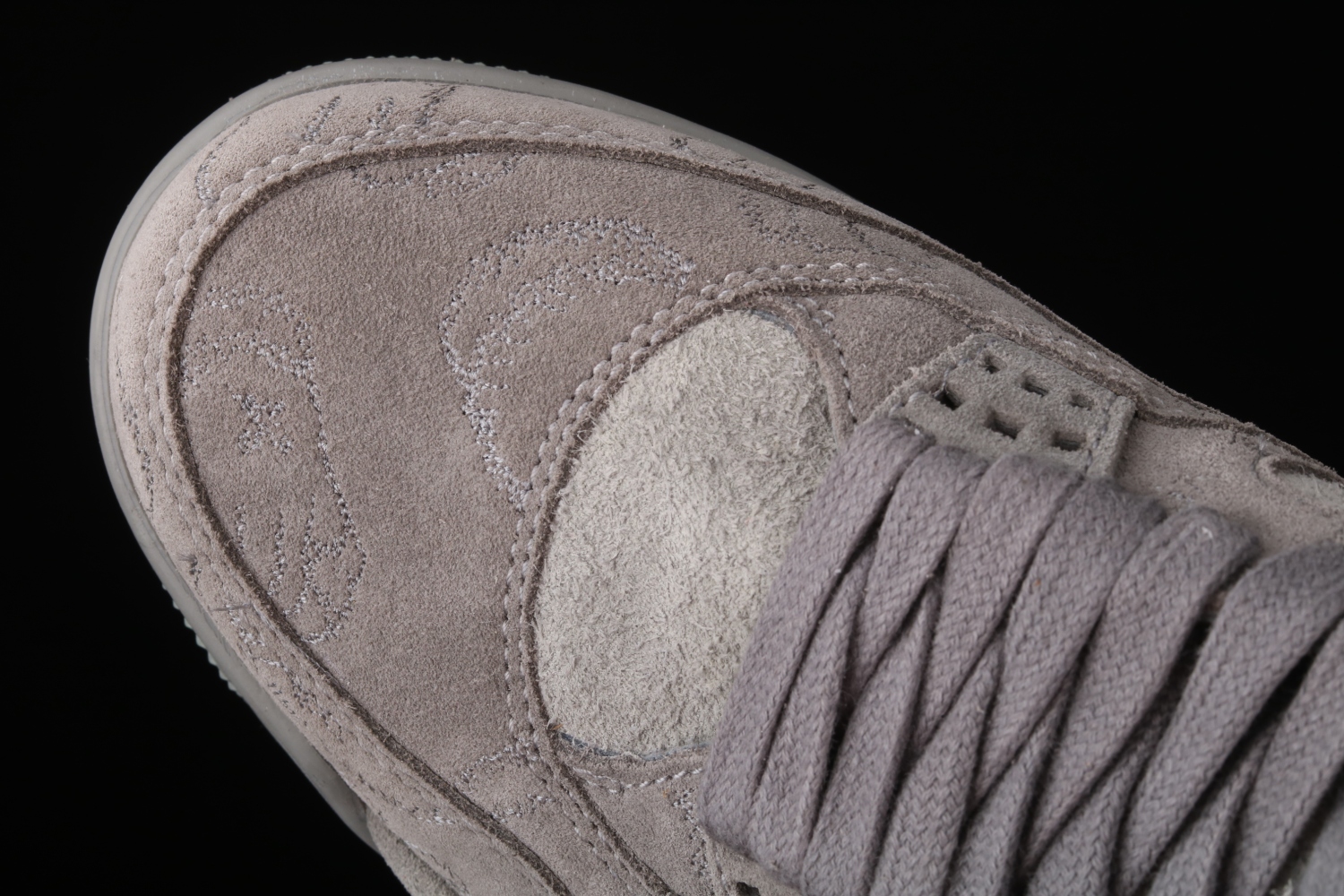 Jordan 4 Retro Kaws 930155-003