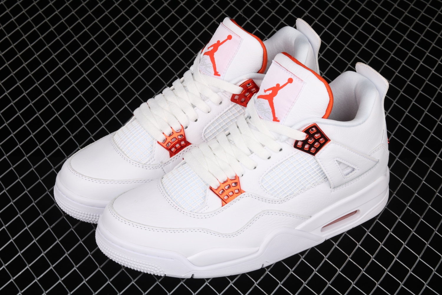 Jordan 4 Retro Metallic Orange CT8527-118