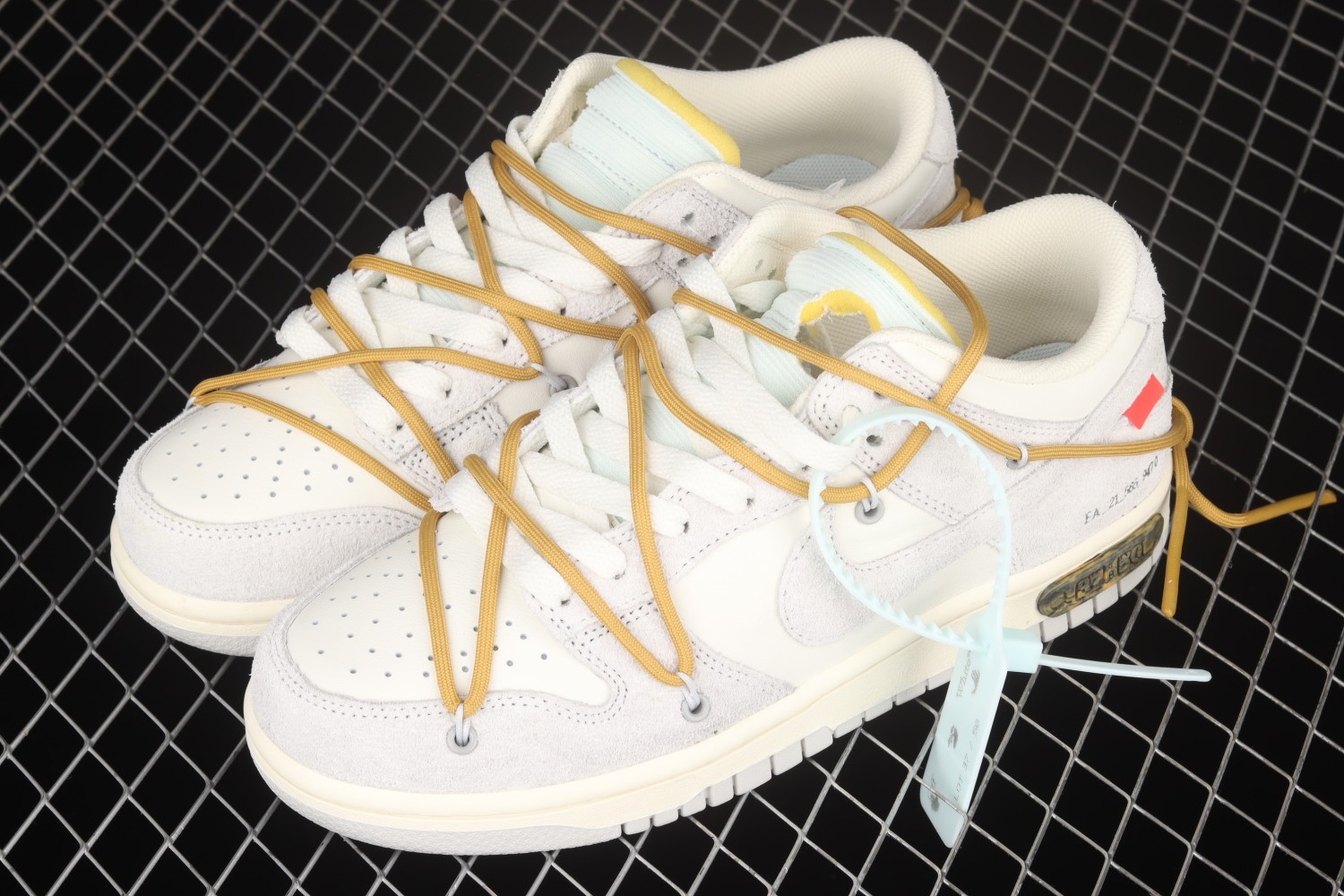 Nike Dunk Low Off-White Lot 37  DJ0950-105