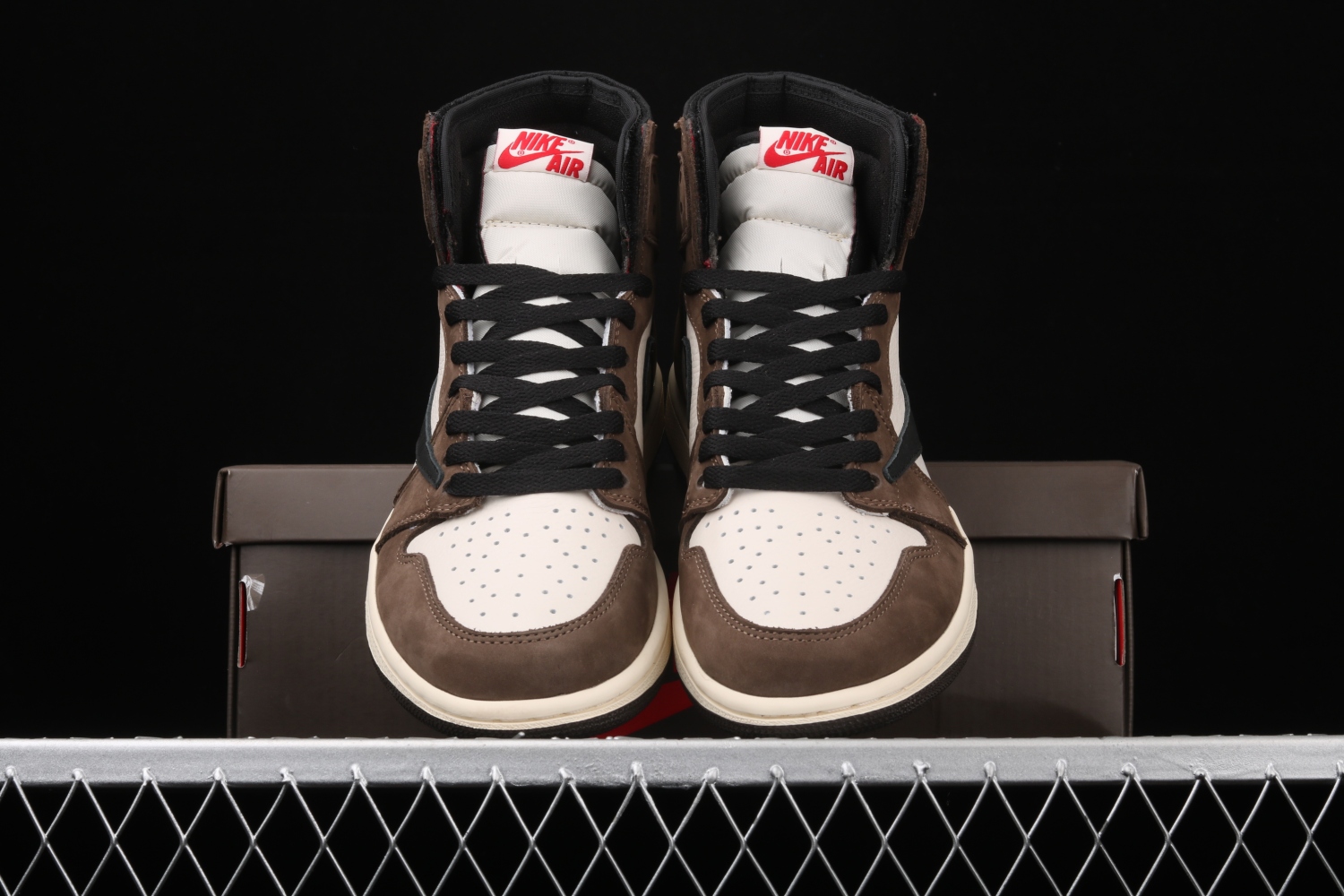 Jordan 1 Retro High Travis Scott CD4487-100