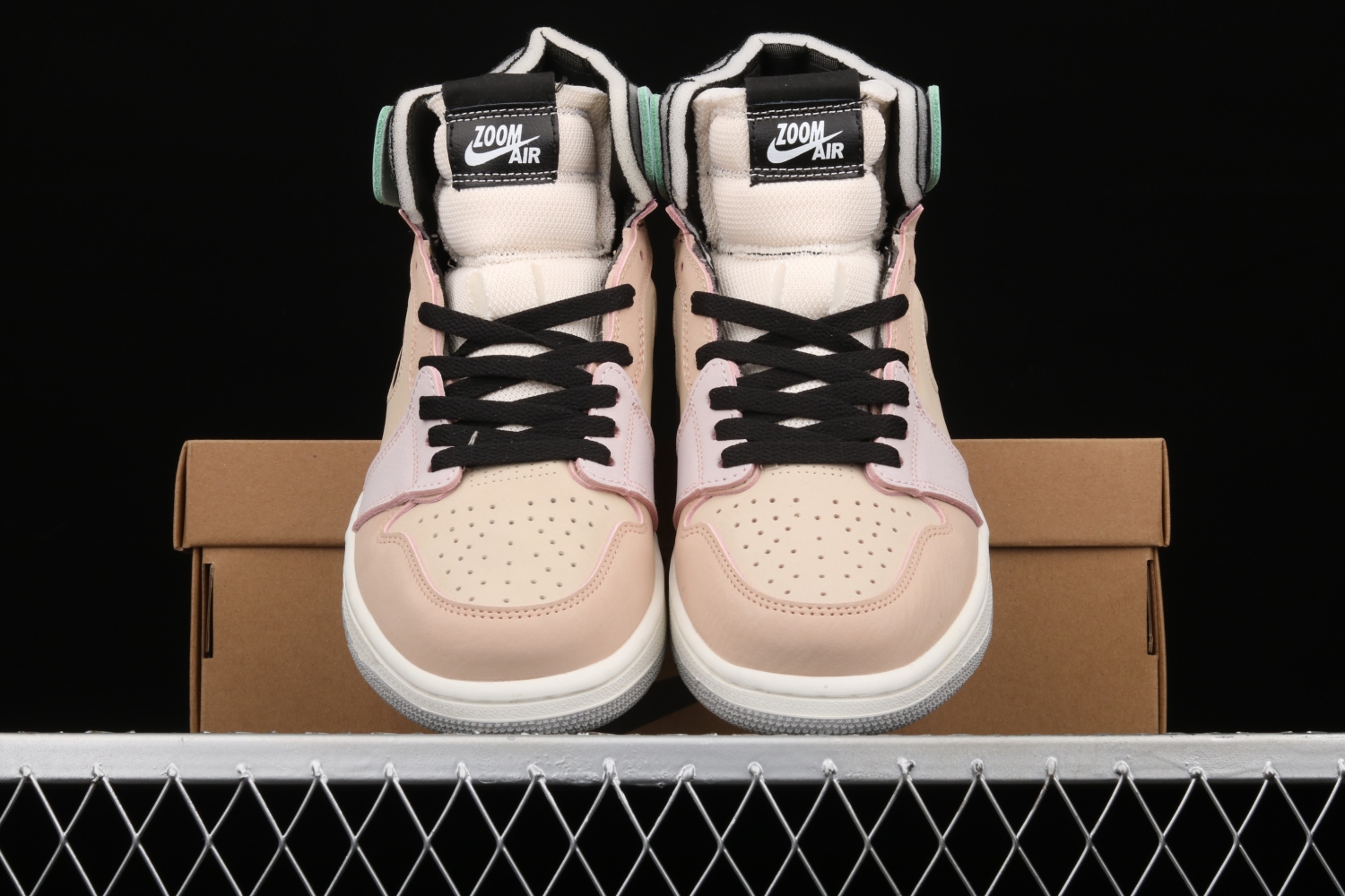 Jordan 1 High Zoom Air CMFT Easter (W) CT0979-101