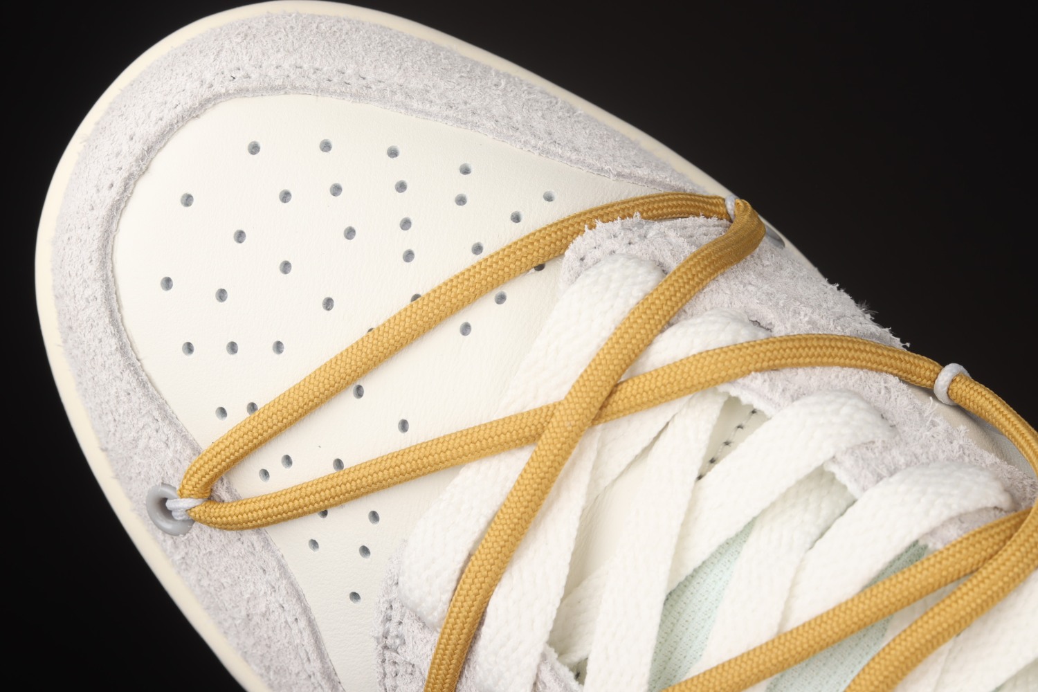 Nike Dunk Low Off-White Lot 37  DJ0950-105