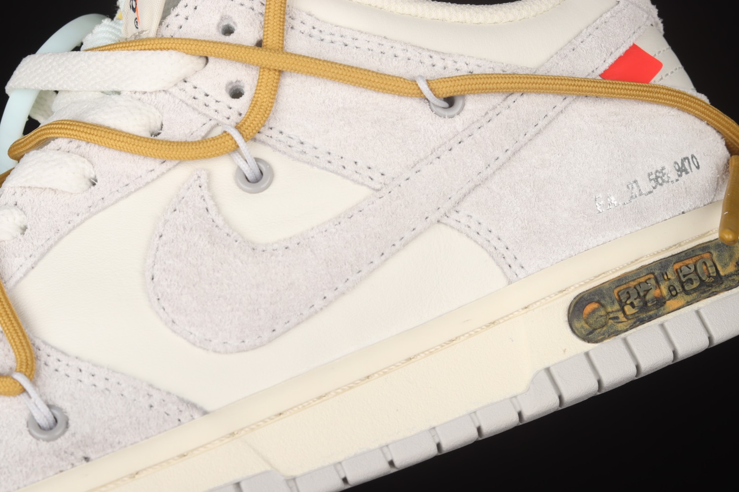 Nike Dunk Low Off-White Lot 37  DJ0950-105