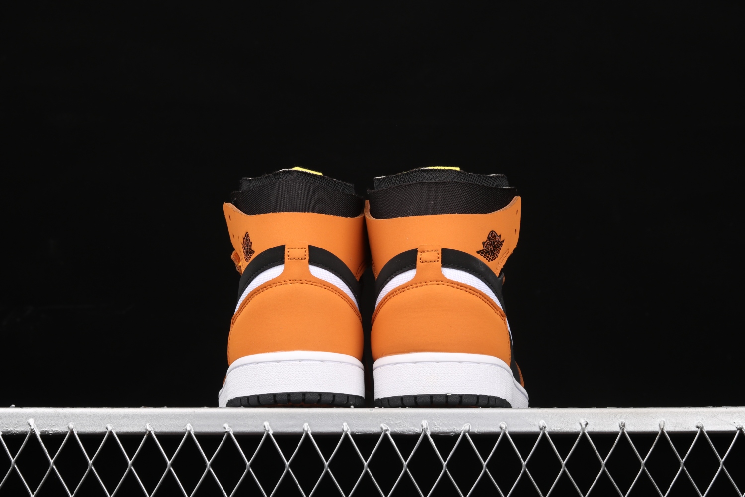 Jordan 1 High Zoom Air CMFT Black Monarch CT0978-002