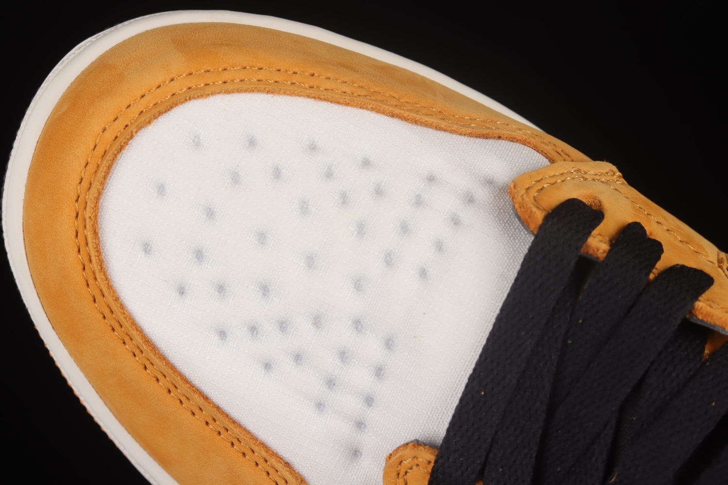 Jordan 1 High Element Gore-Tex Light Curry DB2889-700