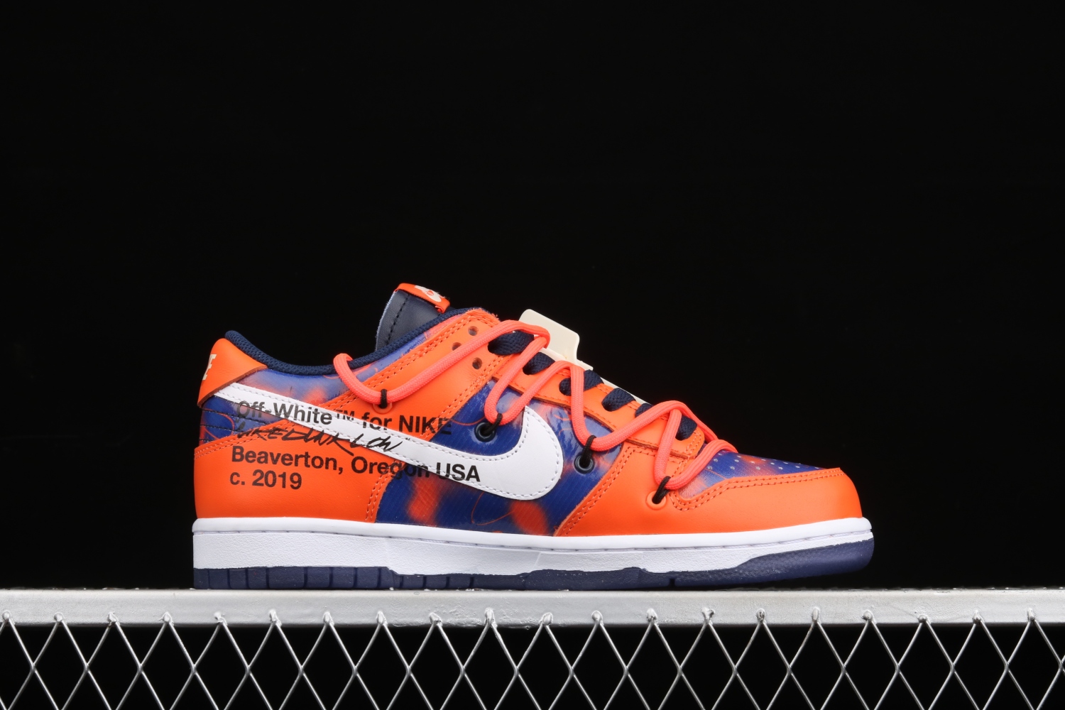Dunk Low OFF-White x Futura xNike DD0856-801