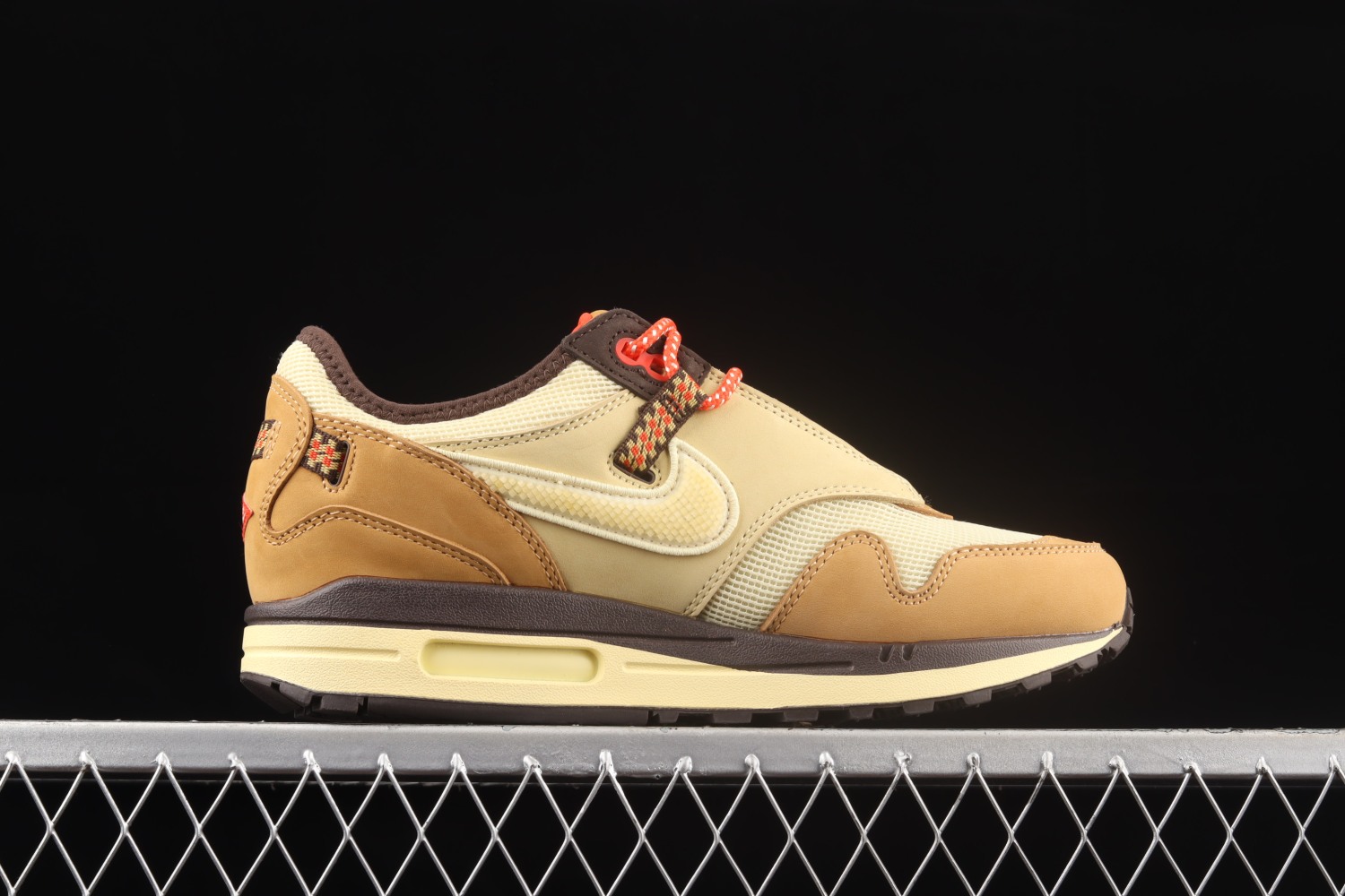 Nike Air Max 1 Travis Scott Cactus Jack Baroque Brown DO9392-701