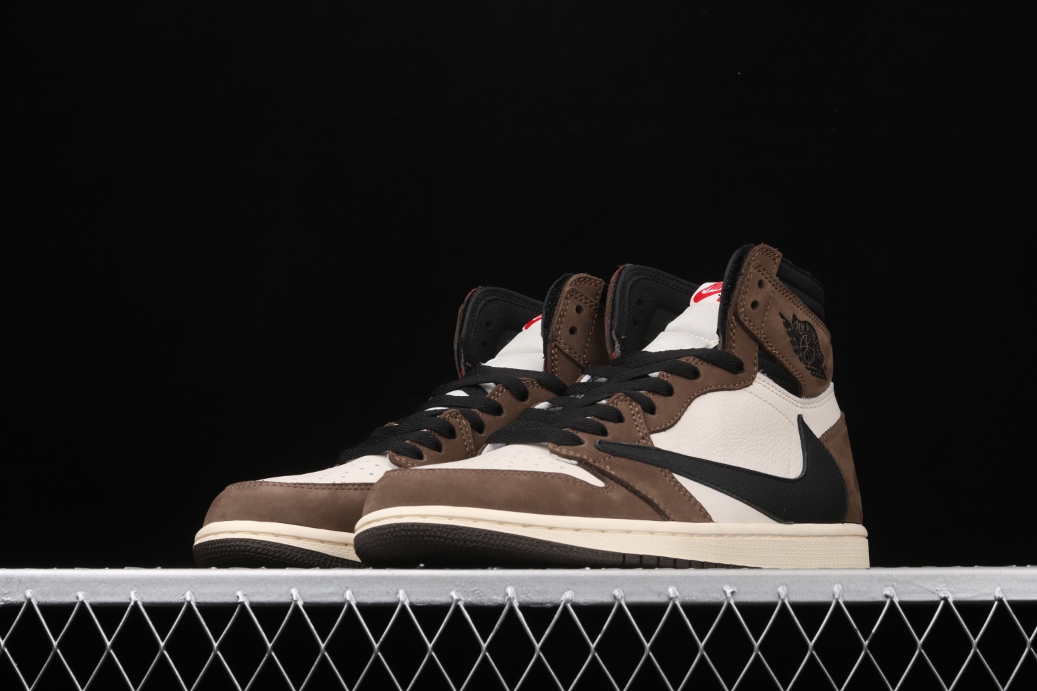 Jordan 1 Retro High Travis Scott CD4487-100