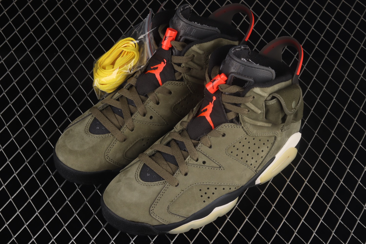 Jordan 6 Retro Travis Scott CN1084-200