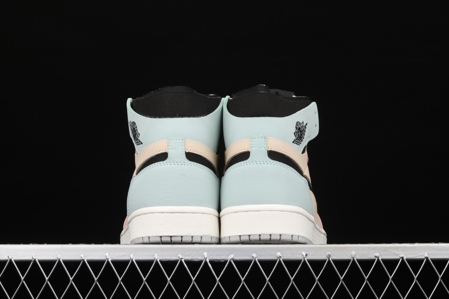 Jordan 1 High Zoom Air CMFT Easter (W) CT0979-101