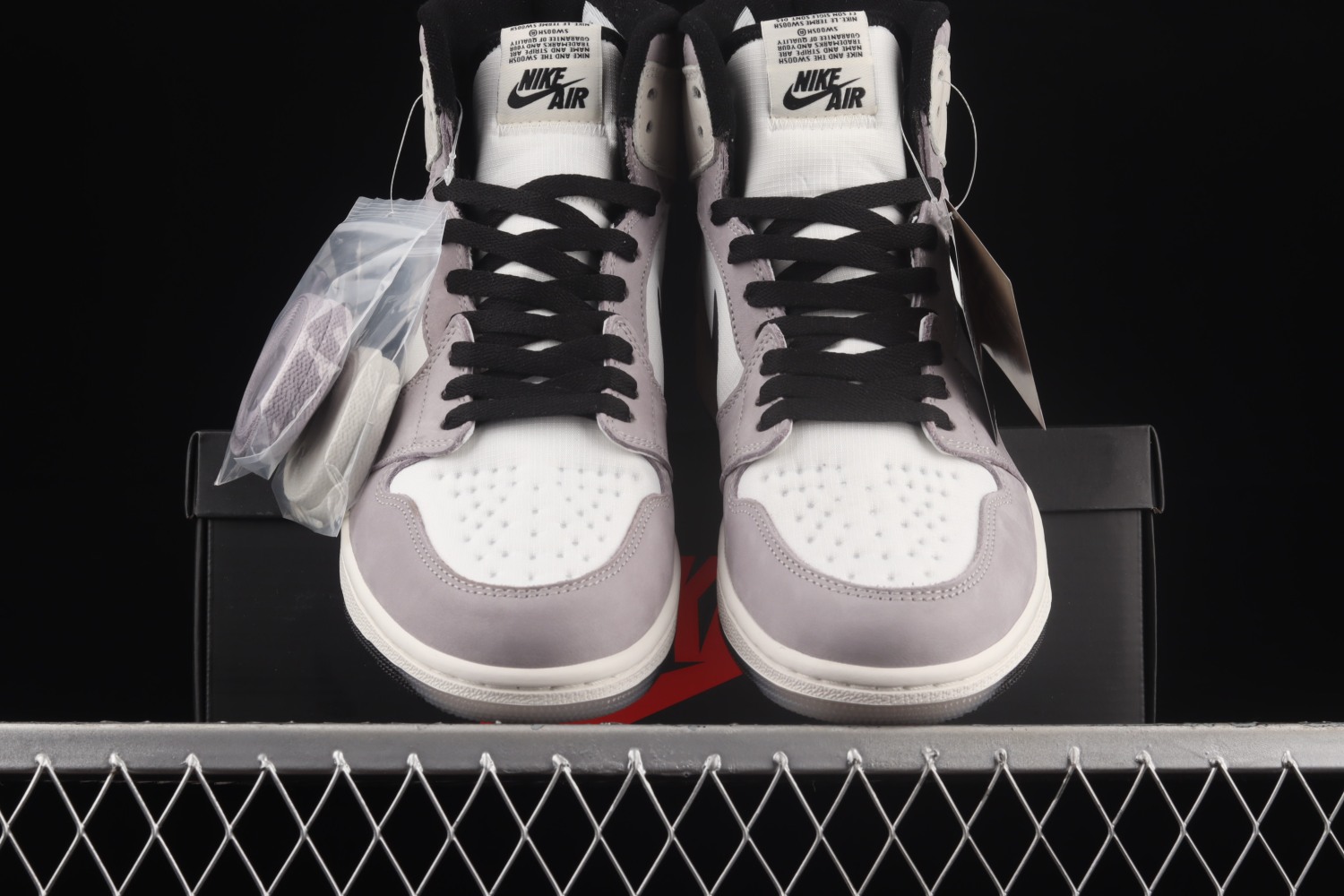 Jordan 1 High Element Gore-Tex Light Bone DB2889-100
