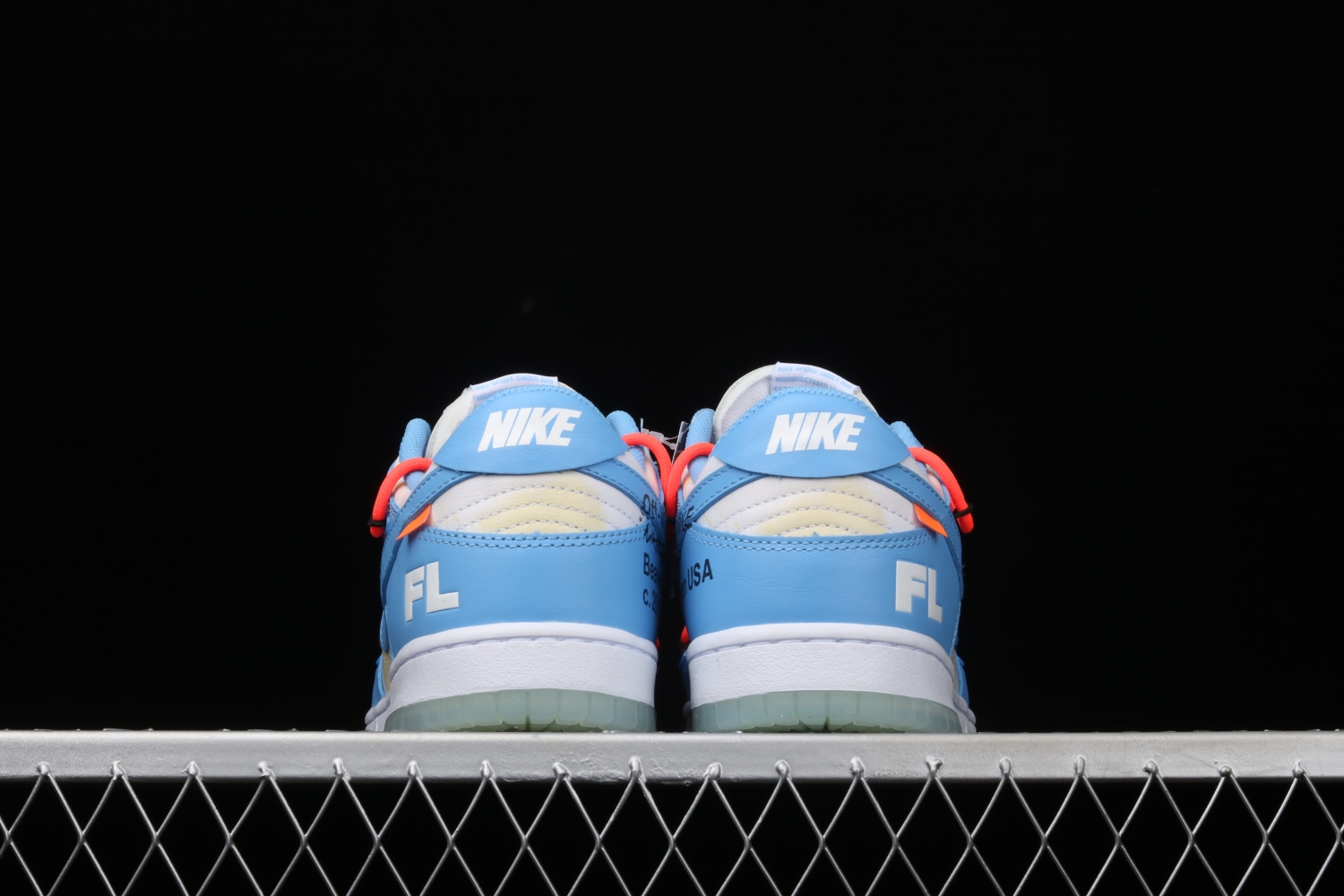 OFF-White x Futura xNike Dunk Low DD0856-403