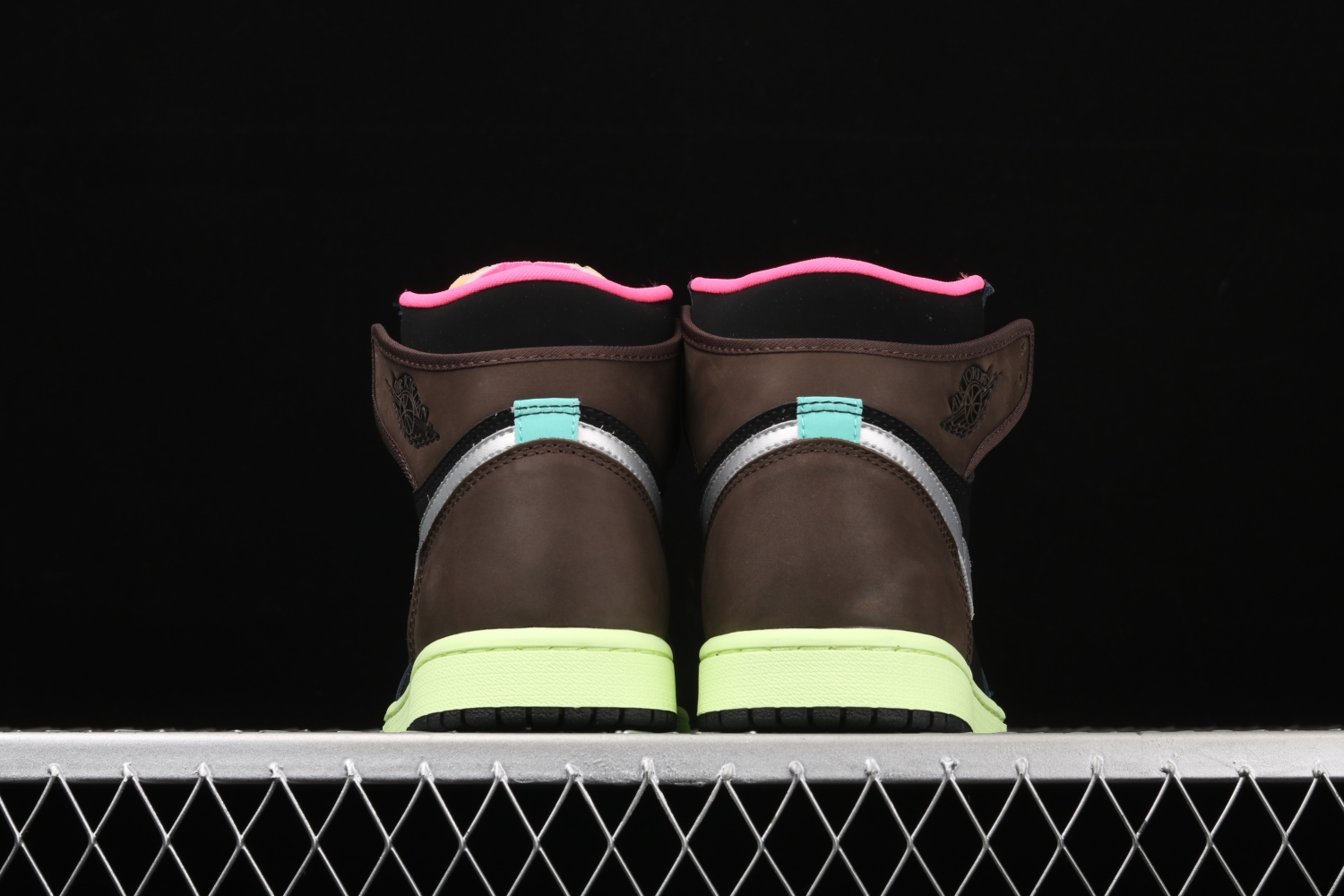 Jordan 1 Retro High Tokyo Bio Hack 555088-201