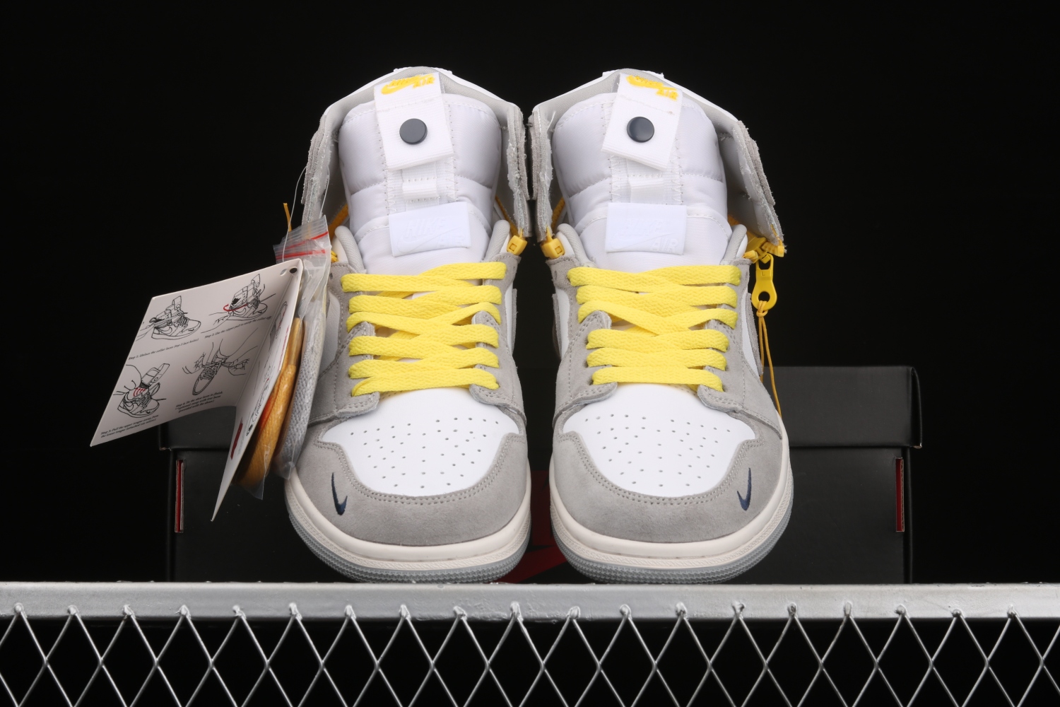Jordan 1 High Switch Light Smoke CW6576-100