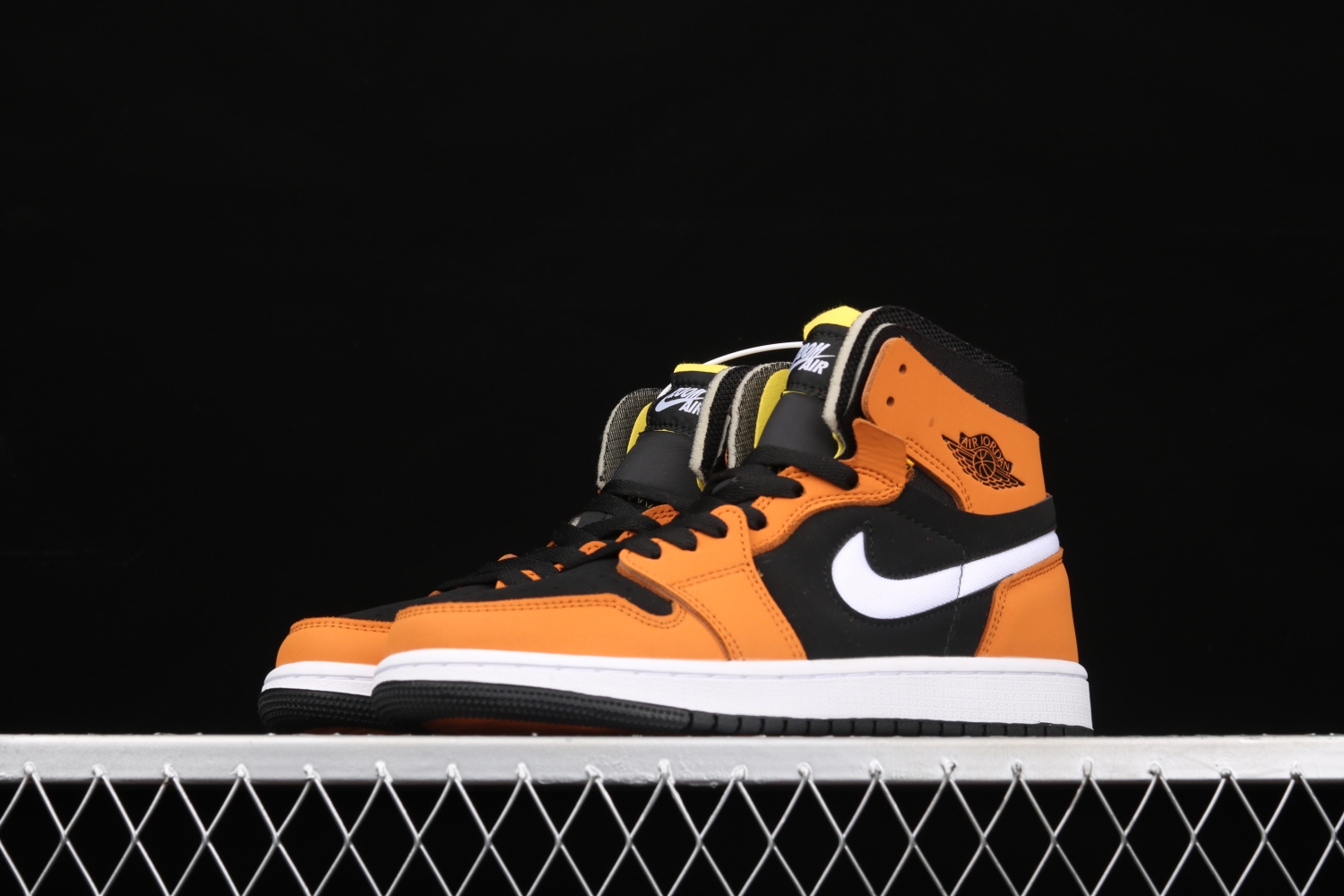 Jordan 1 High Zoom Air CMFT Black Monarch CT0978-002