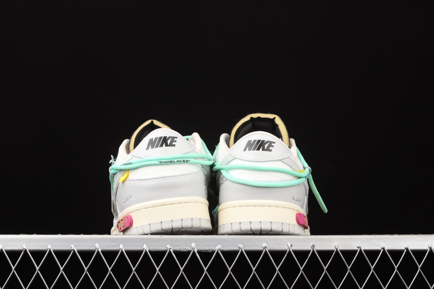 Nike Dunk Low Off-White Lot 4 DM1602-114