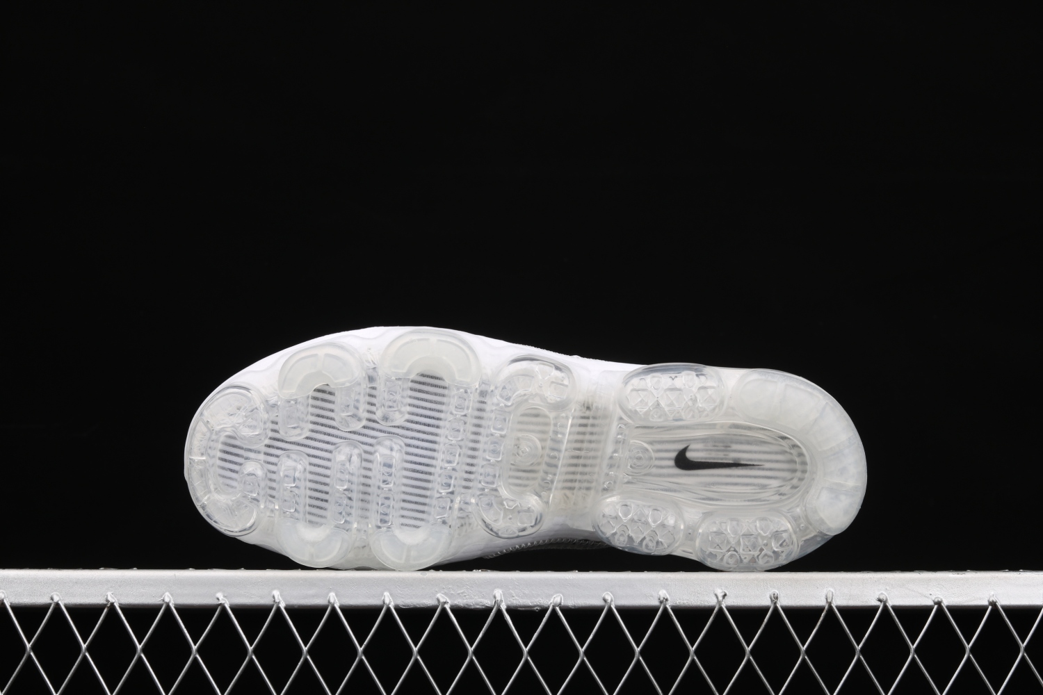 Nike Air VaporMax Off-White (2018)  AA3831-100