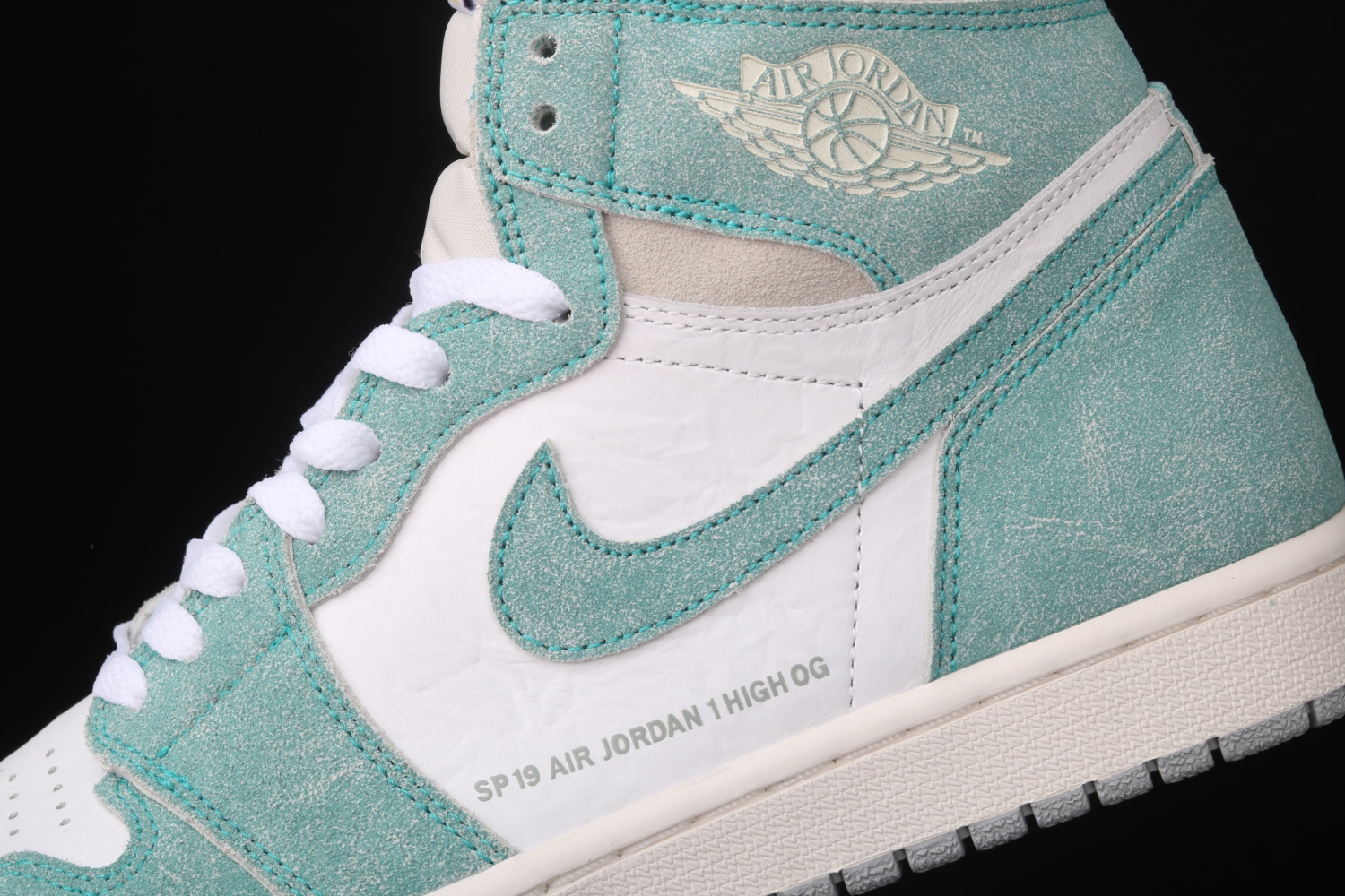 Air Jordan 1 High OG“Turbo Green” 555088-311