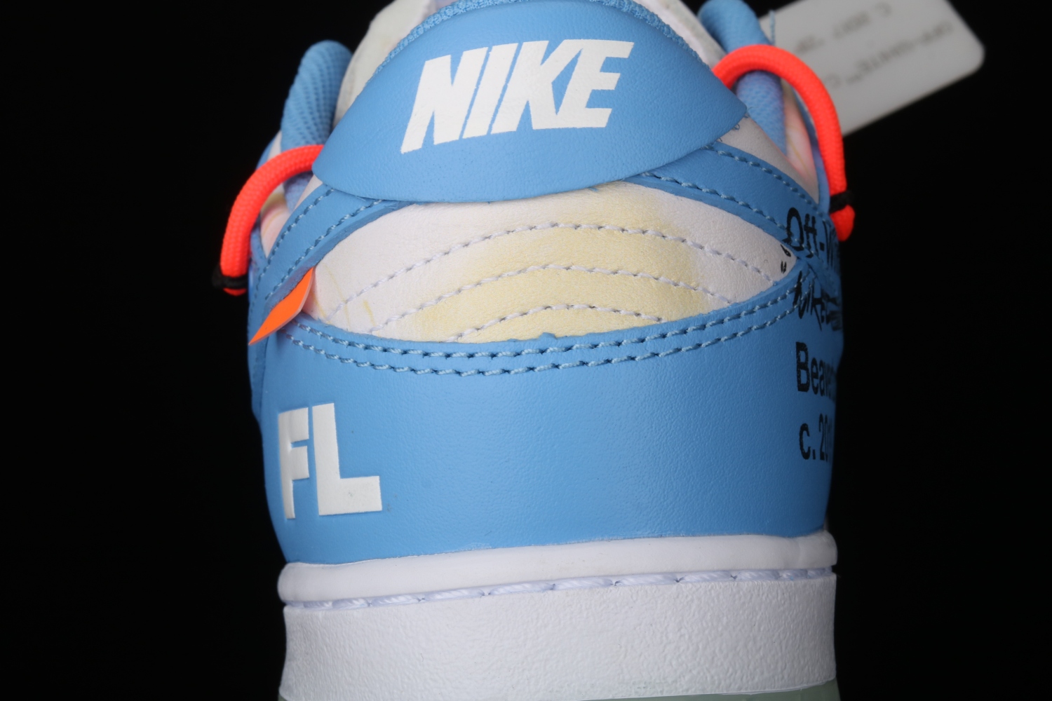 OFF-White x Futura xNike Dunk Low DD0856-403