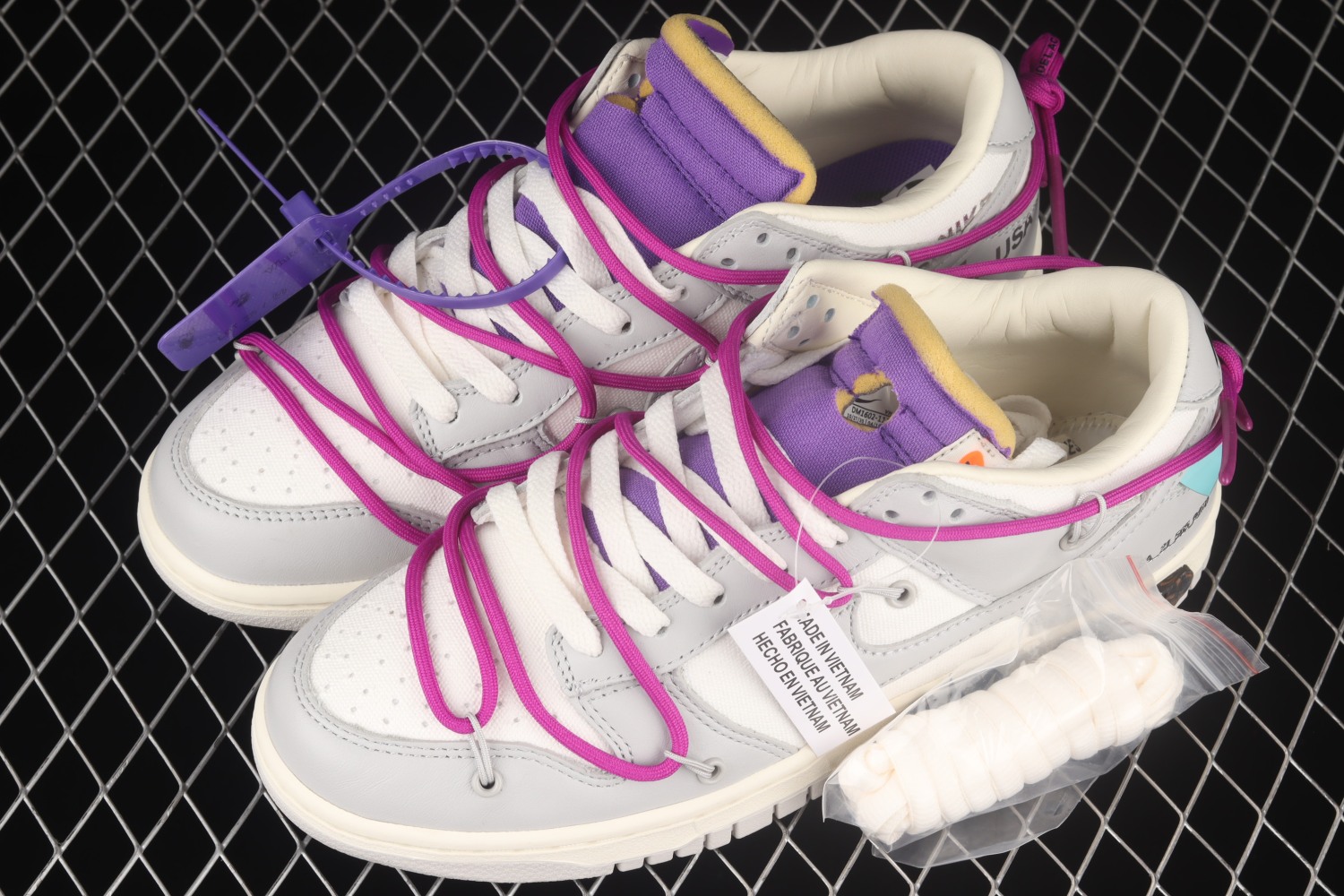 Nike Dunk Low Off-White Lot 28 DM1602-111