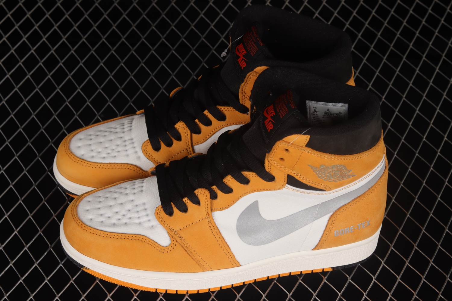 Jordan 1 High Element Gore-Tex Light Curry DB2889-700