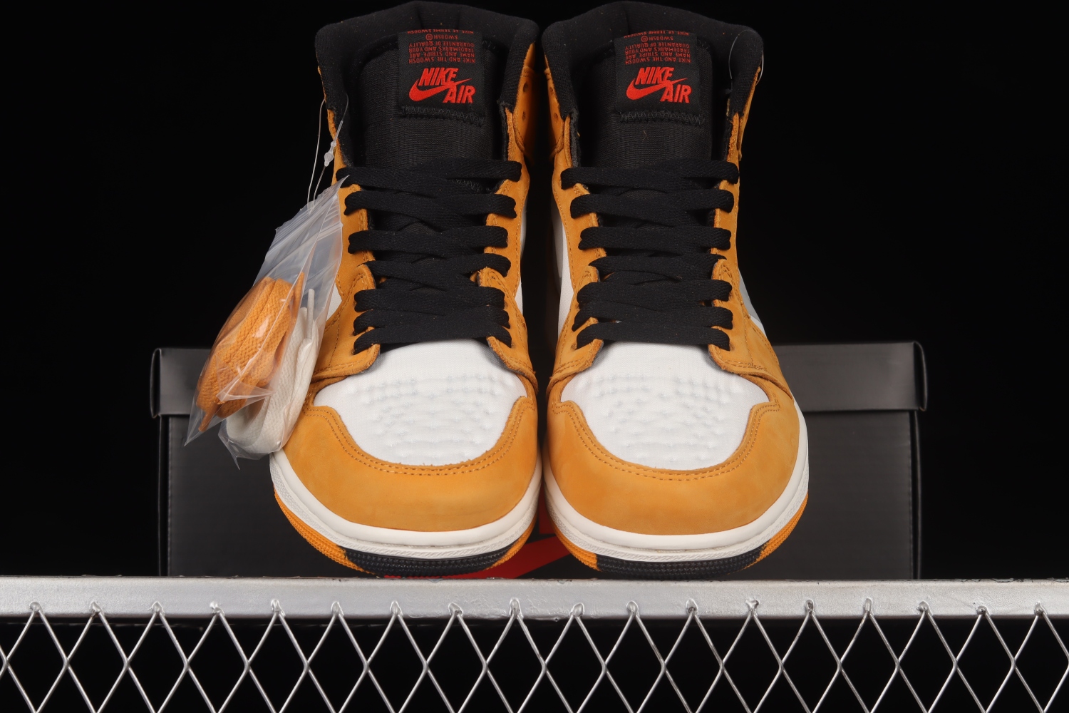 Jordan 1 High Element Gore-Tex Light Curry DB2889-700