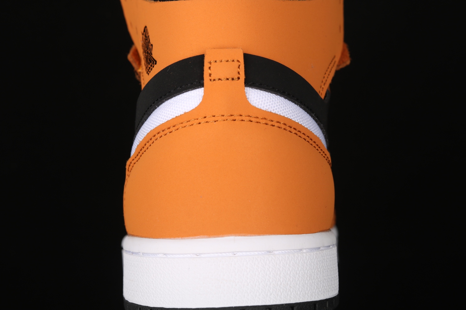 Jordan 1 High Zoom Air CMFT Black Monarch CT0978-002