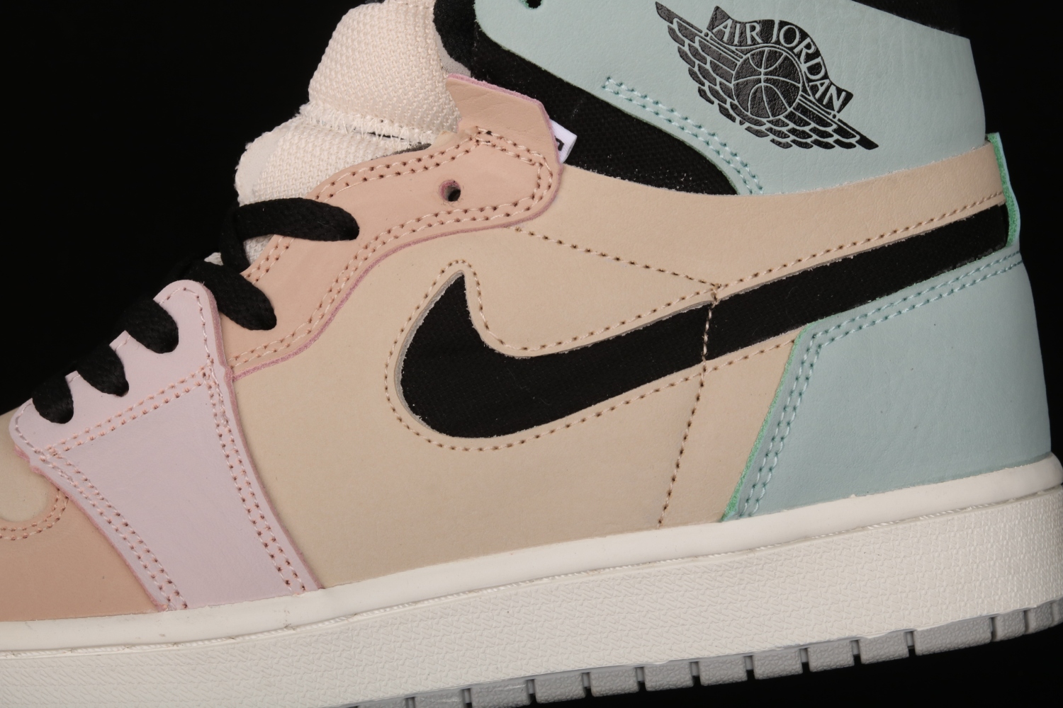 Jordan 1 High Zoom Air CMFT Easter (W) CT0979-101