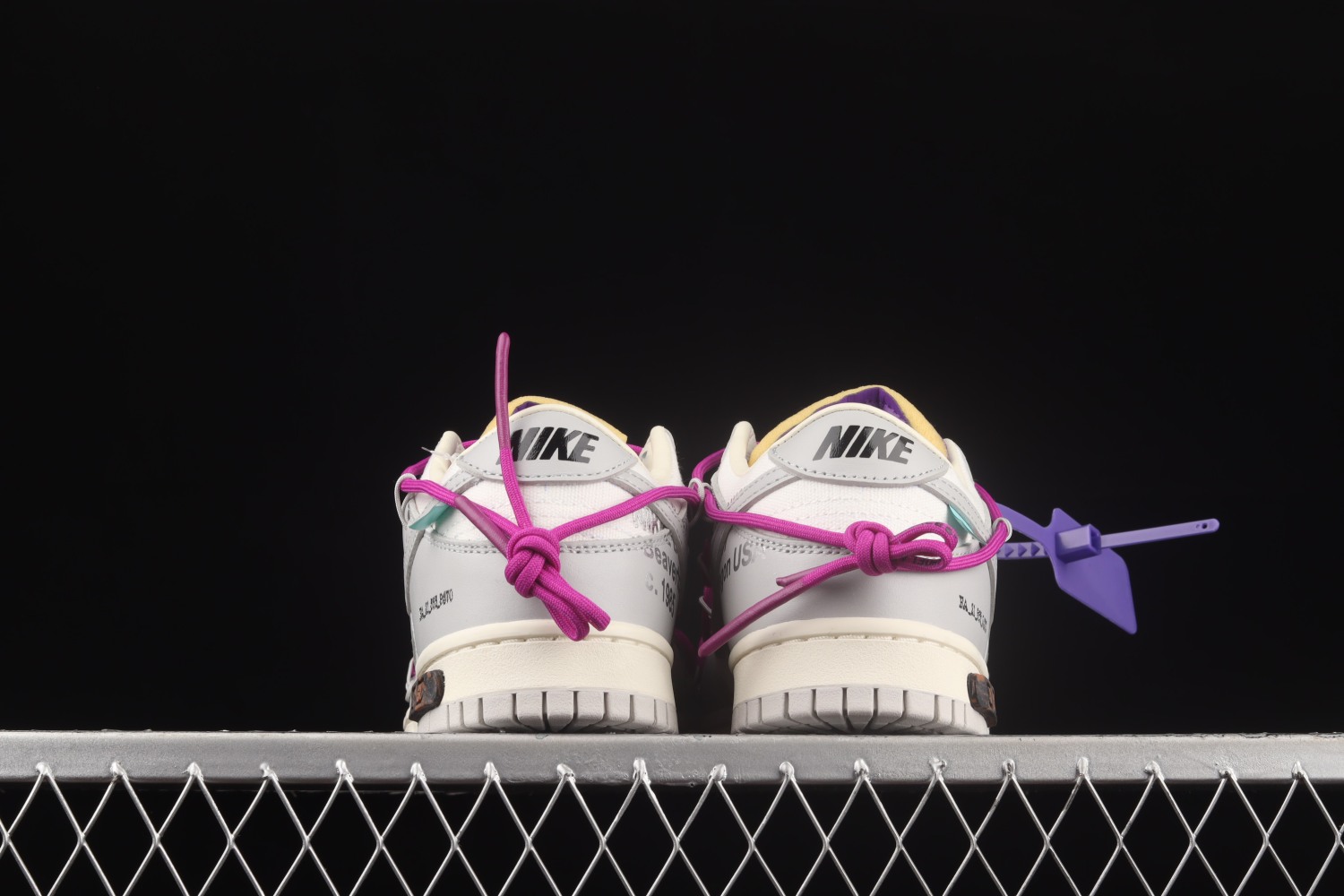 Nike Dunk Low Off-White Lot 28 DM1602-111