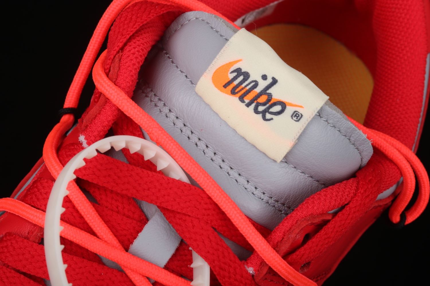 Nike Dunk Low Off-White University Red  CT0856-600