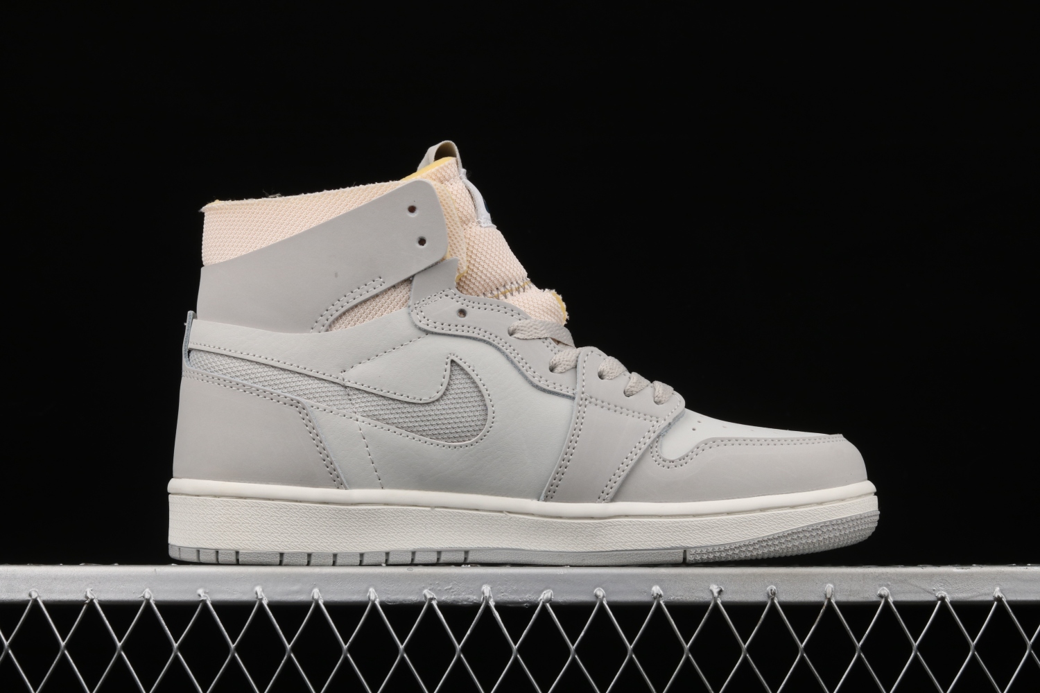 Jordan 1 High Zoom Air CMFT London DH4268-001