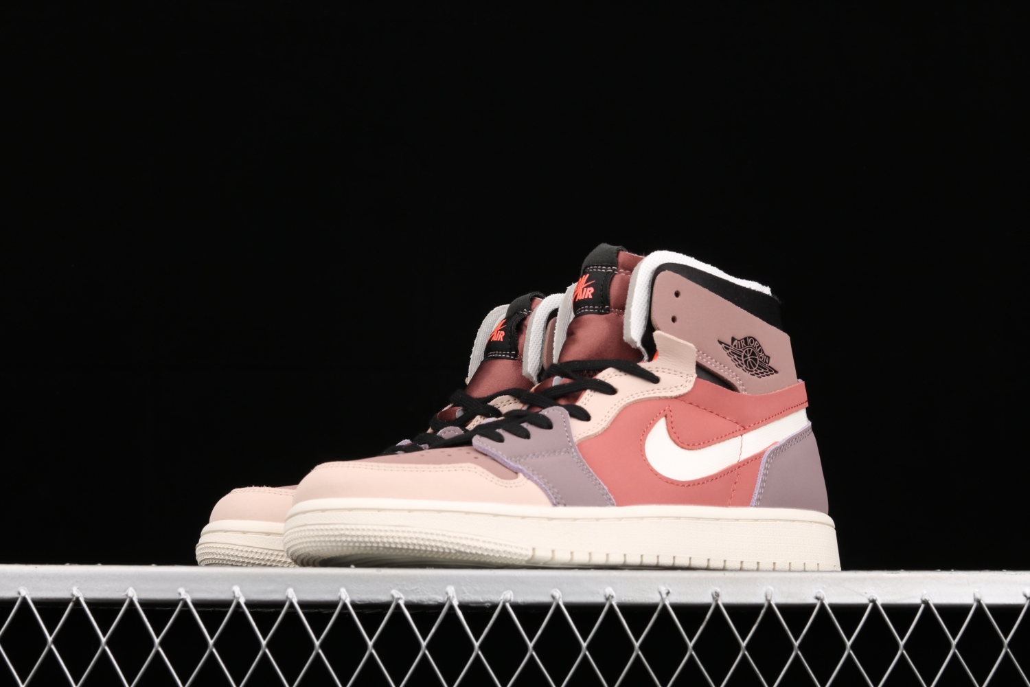 Jordan 1 High Zoom Air CMFT Canyon Rust (W) CT0979-602